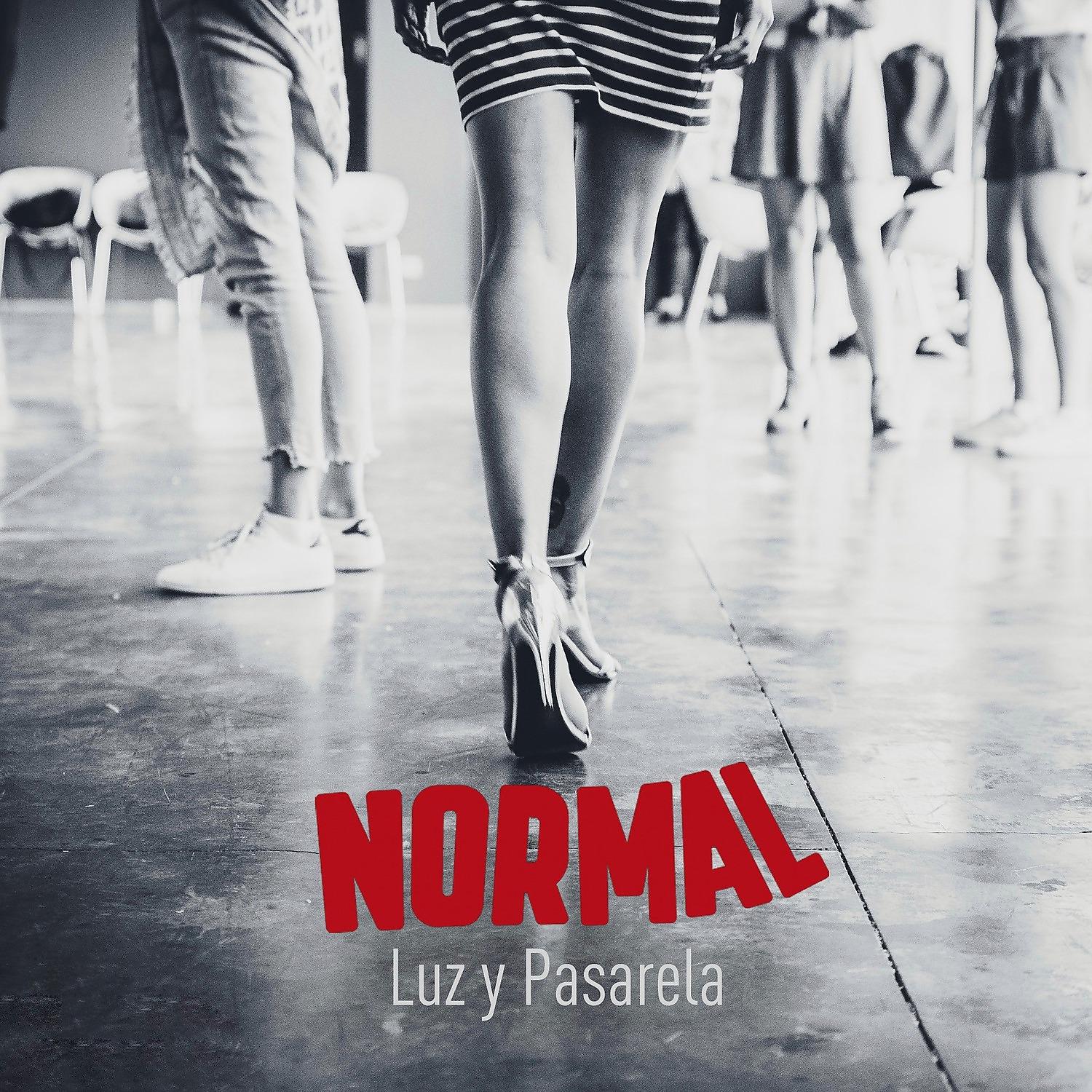 Постер альбома Luz y Pasarela