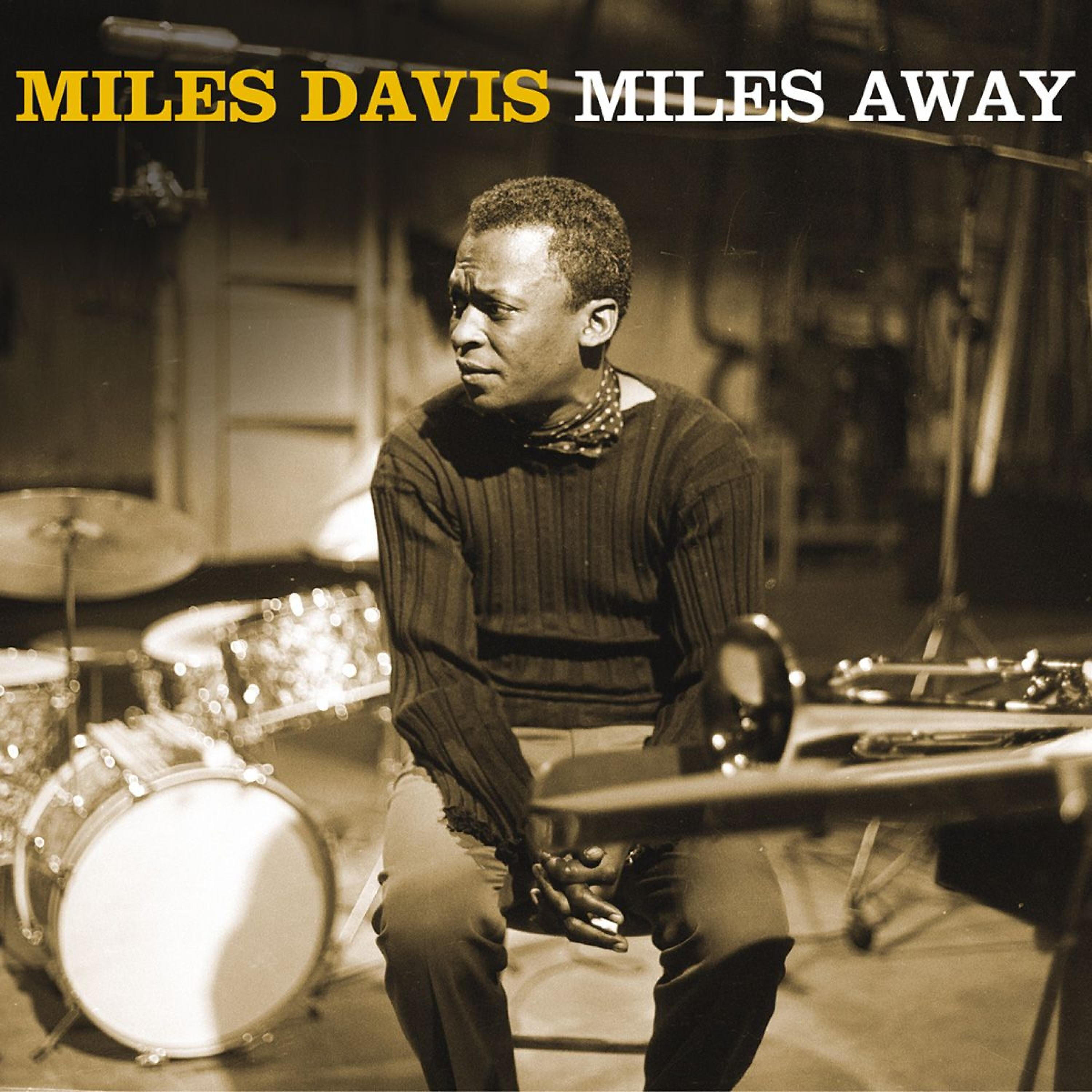 Miles Davis - Julien Dans L' Ascenseur