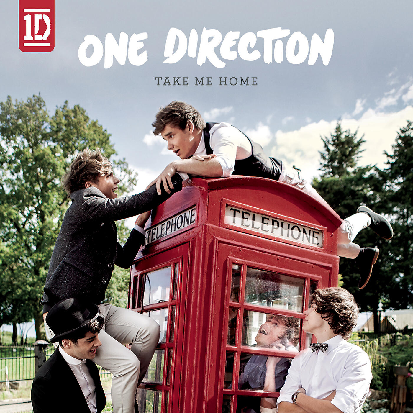 One me. One Direction альбомы. One Direction обложки альбомов. One Direction альбом take me Home. One Direction 1 альбом.