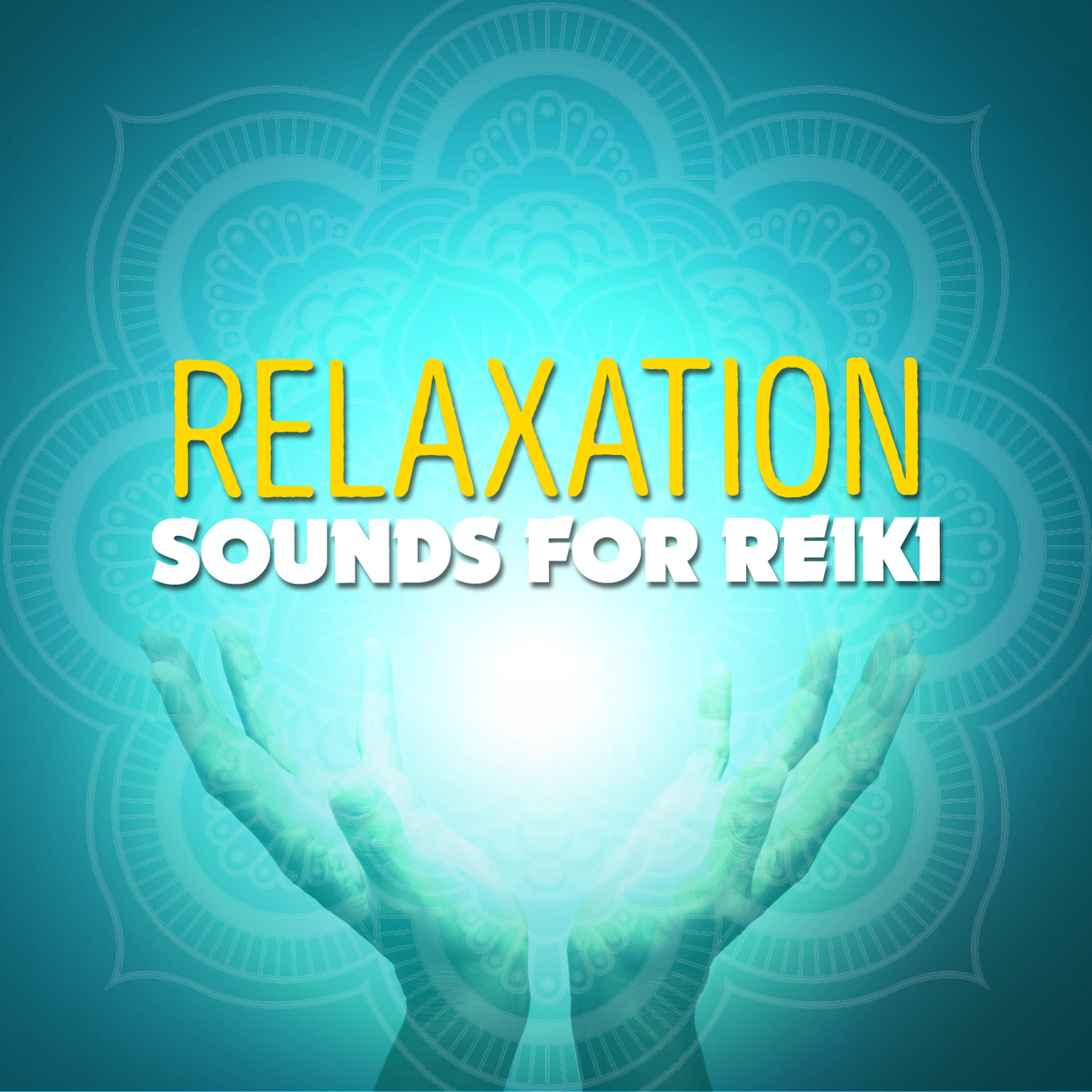Постер альбома Relaxing Sounds for Reiki
