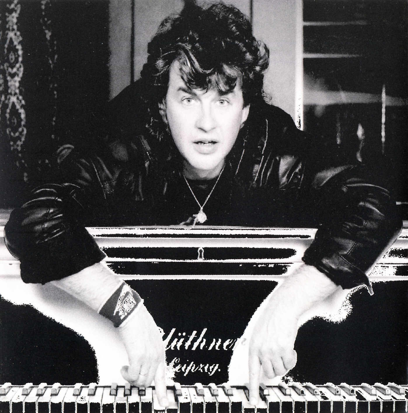 александр барыкин фото. александр барыкин. александр барыкин и группа карнавал. александр барыкин 20 00. александр барыкин русский пляж.