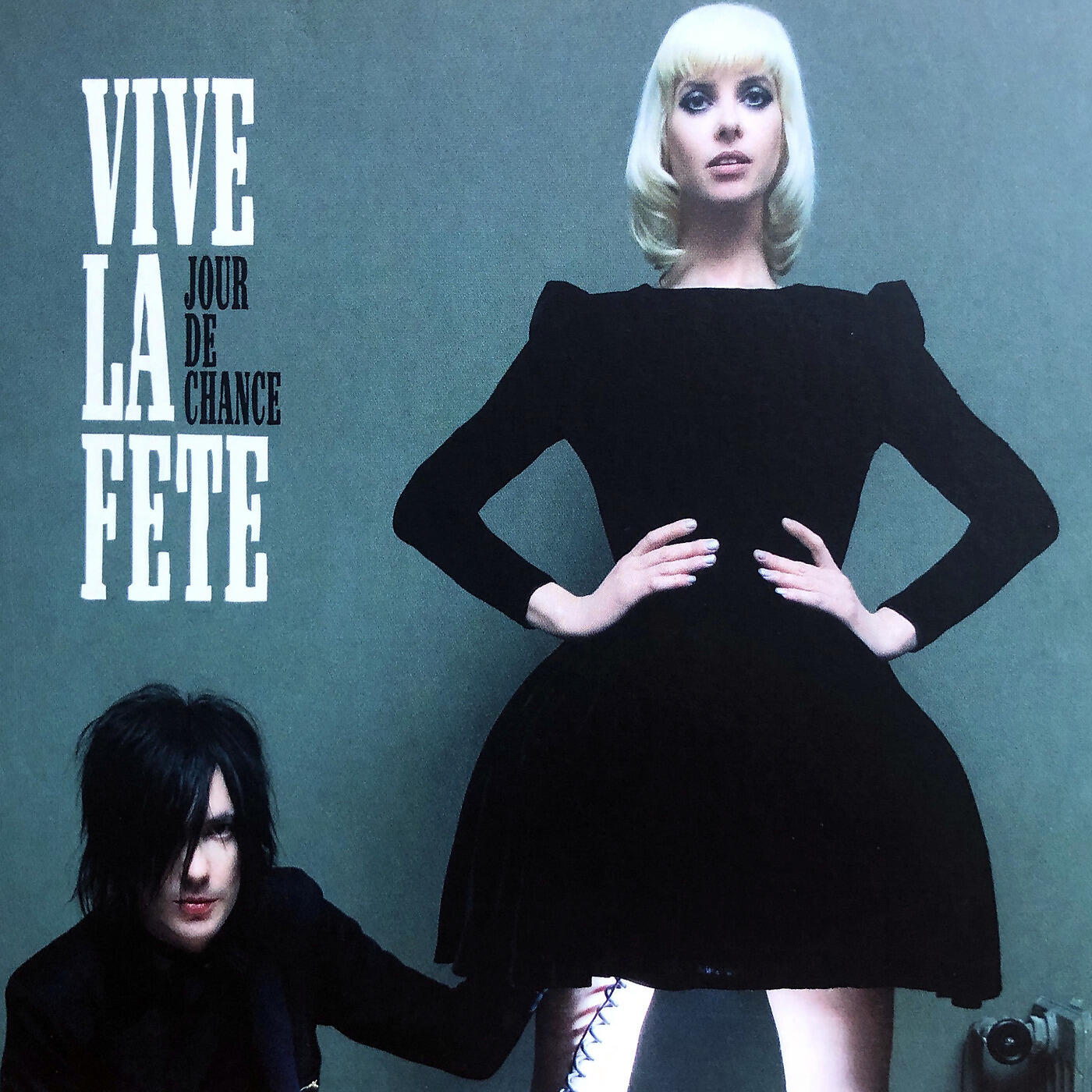 Vive La Fête - La Route (Black Strobe Remix)