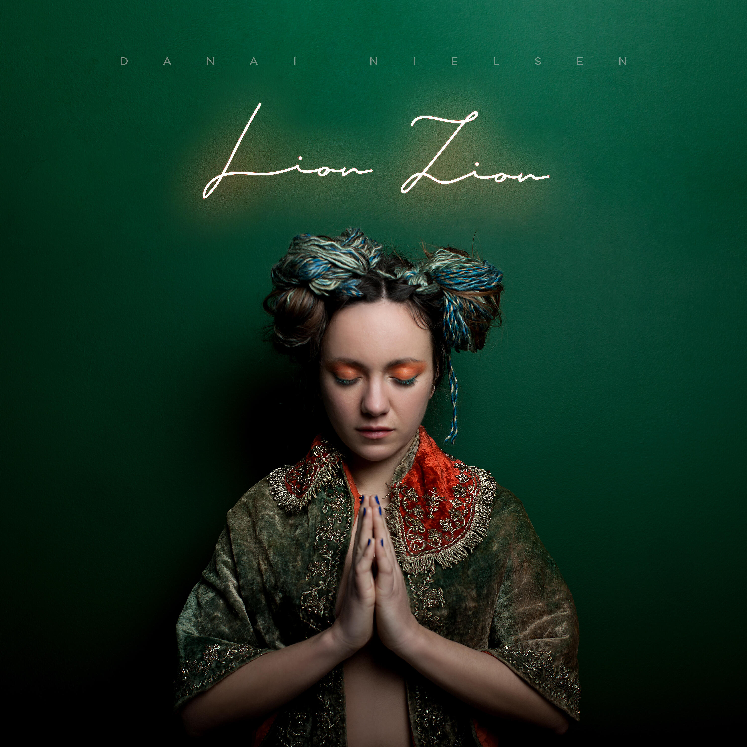 Danai Nielsen - Lion Zion