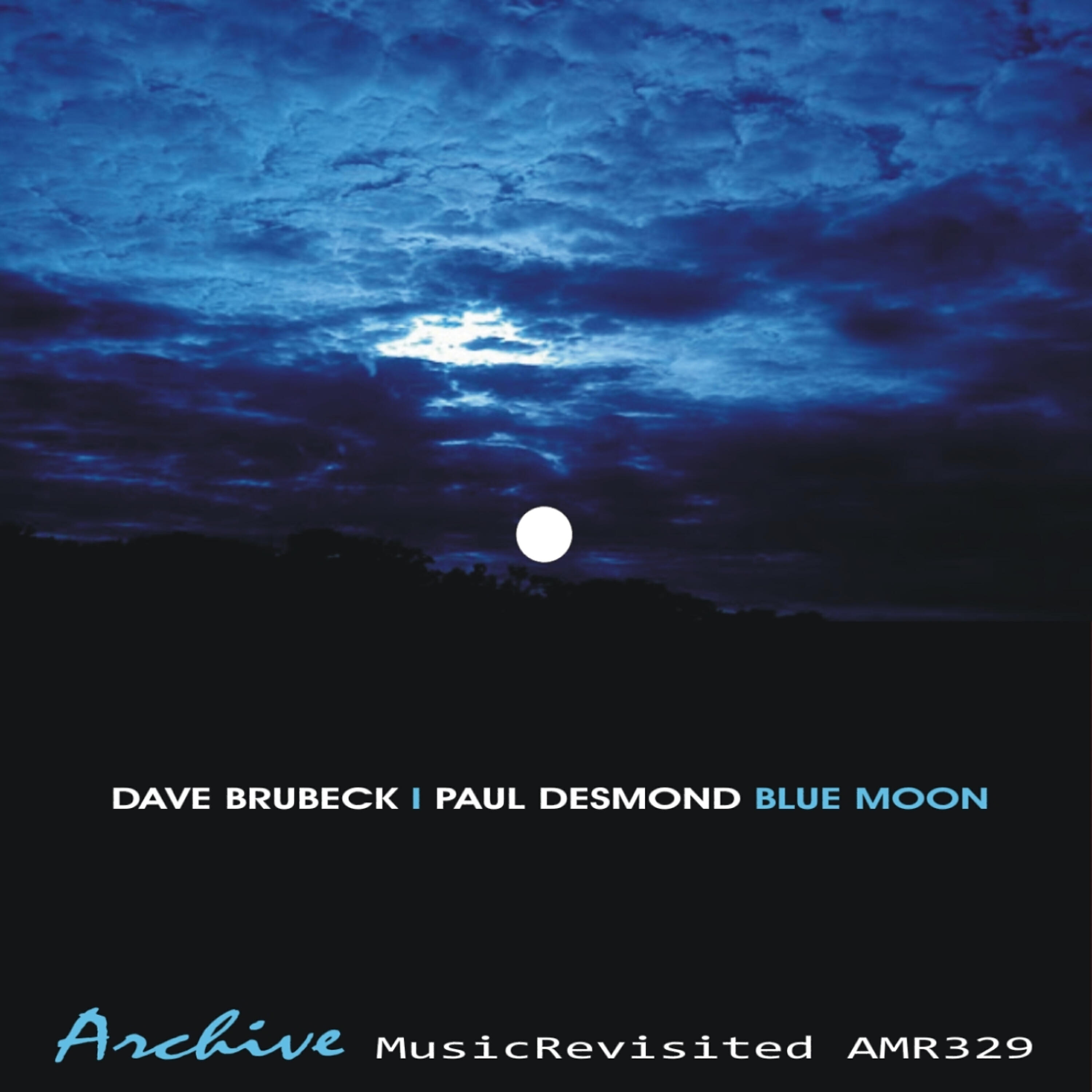 Moon minus. Голубая Луна фото песня.