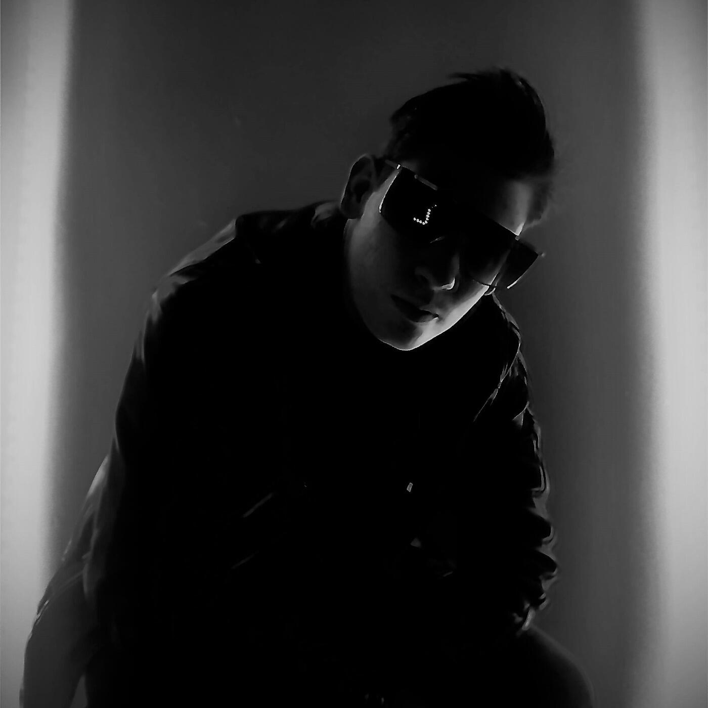 Jaguar Raves - Deep End