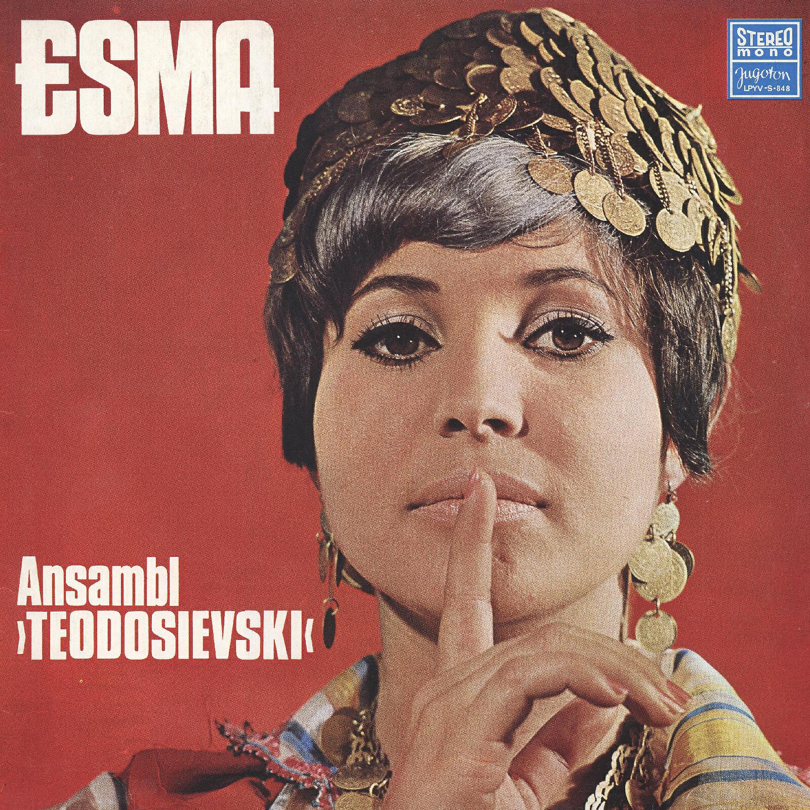 Esma Redžepova - Save Rat Daje Me Pirava