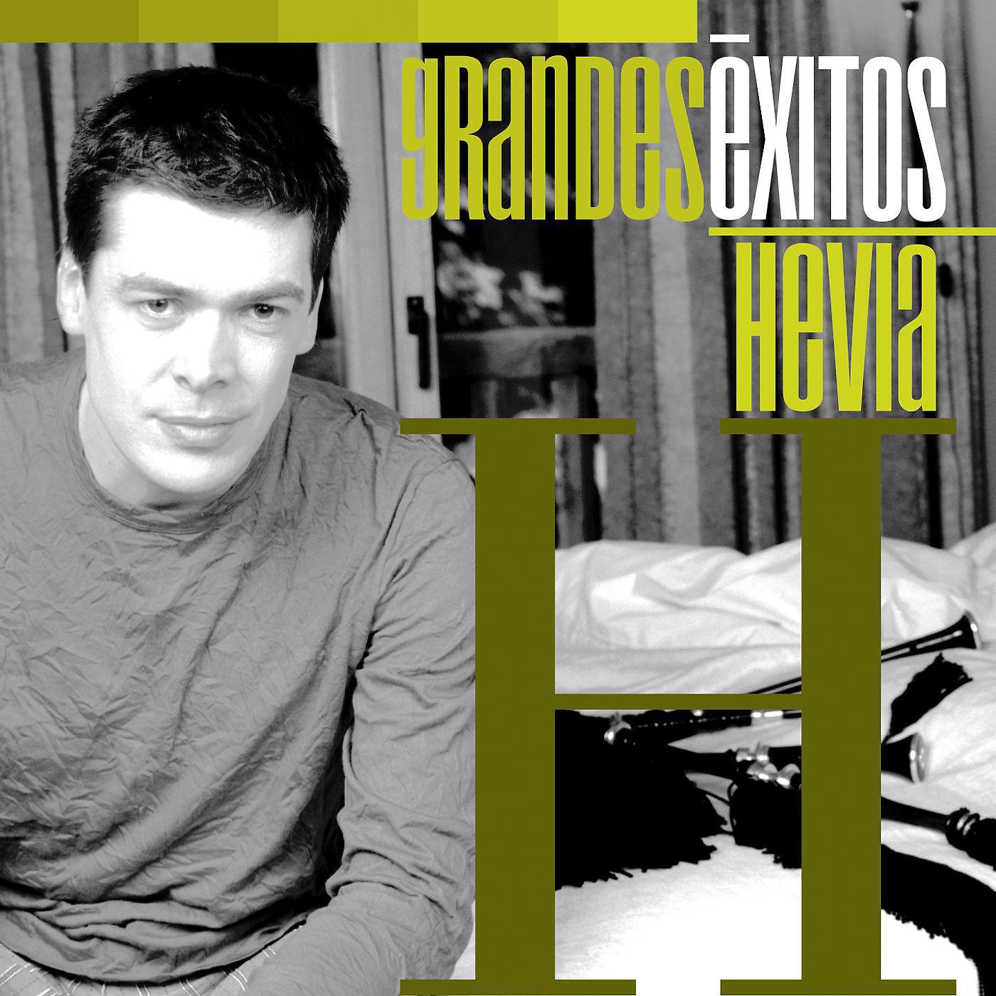 Постер альбома Grandes Éxitos: Hevia