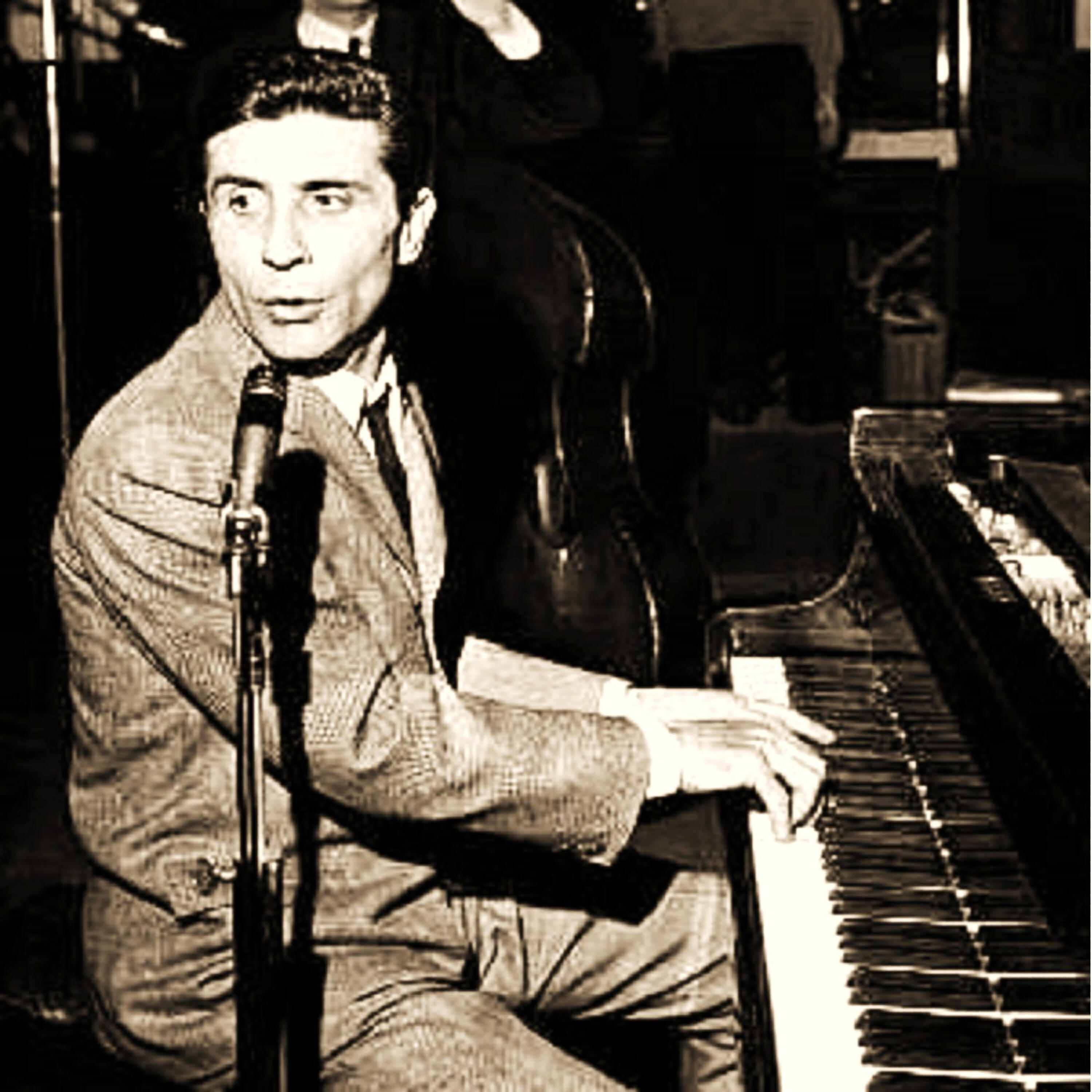 Gilbert Becaud - Le pianiste de Varsovie