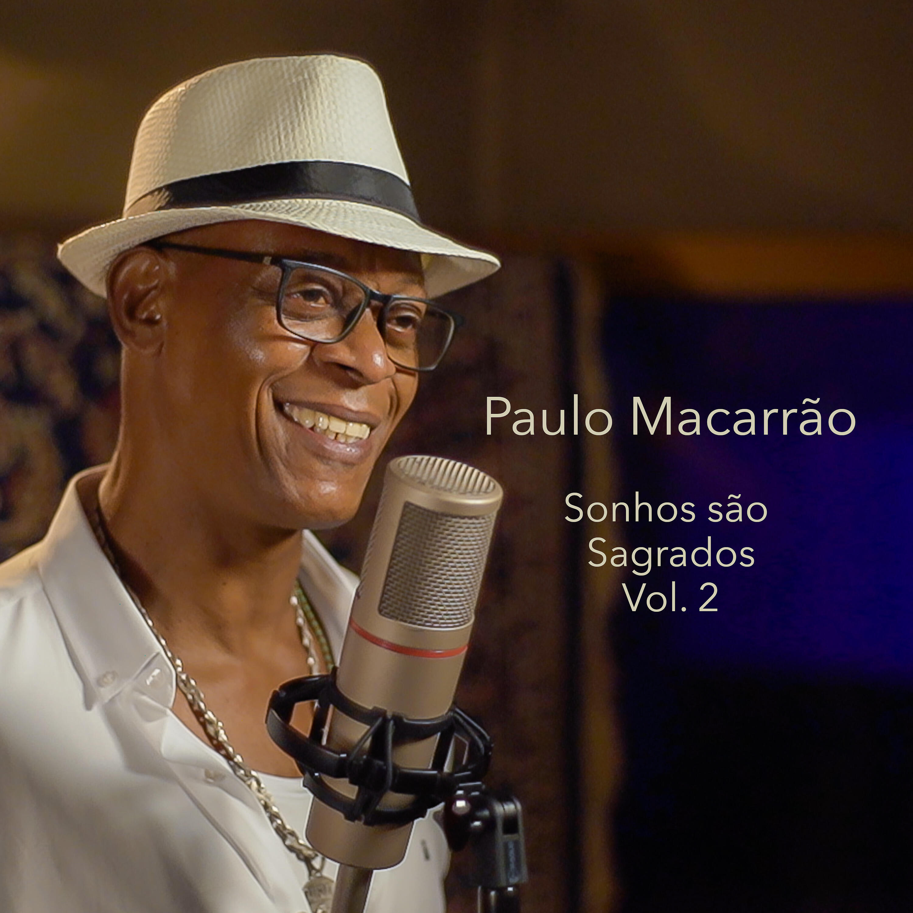 Paulo Macarrāo - Bom Caçador