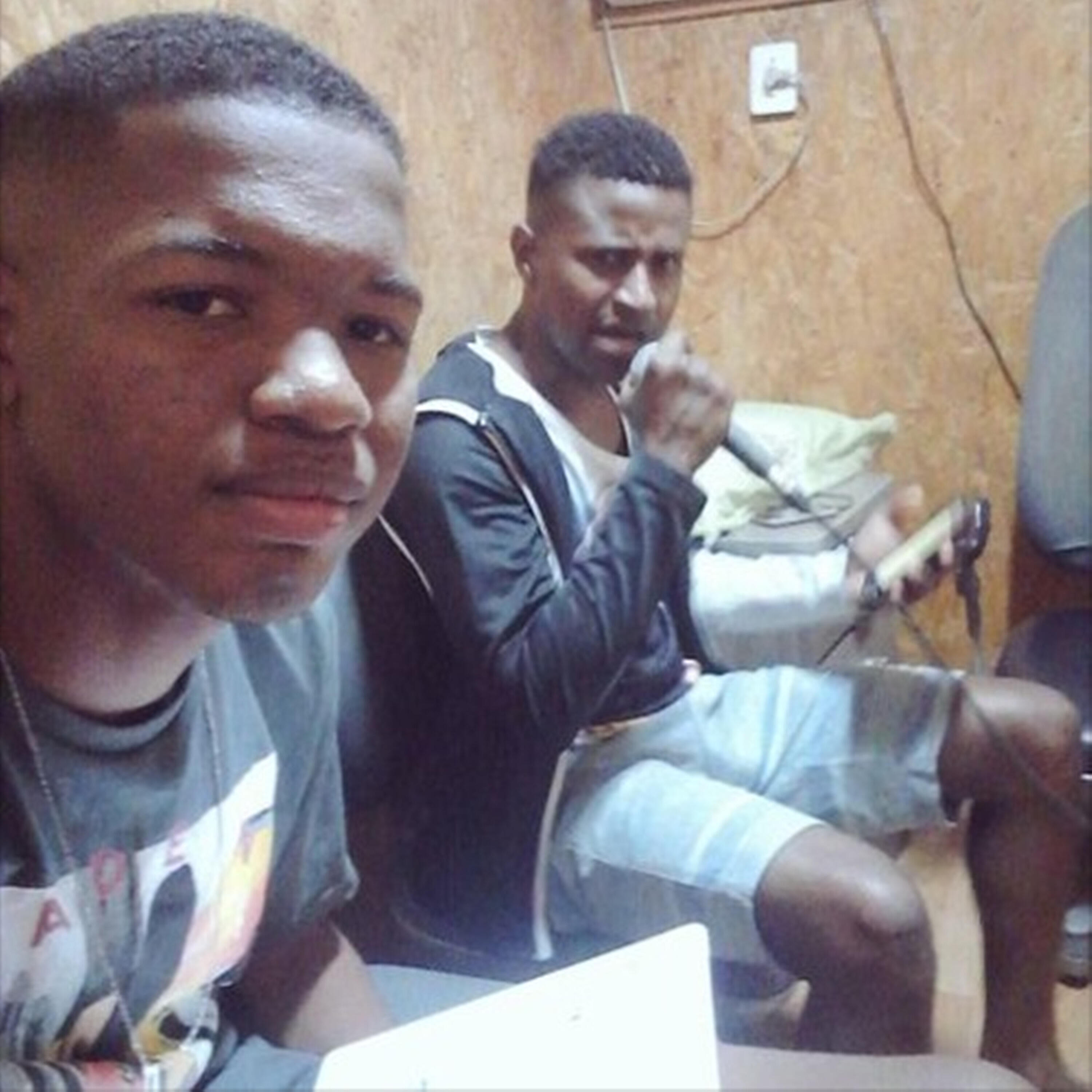 DJ WM DA PENHA - Tão Arrancando o Bigode