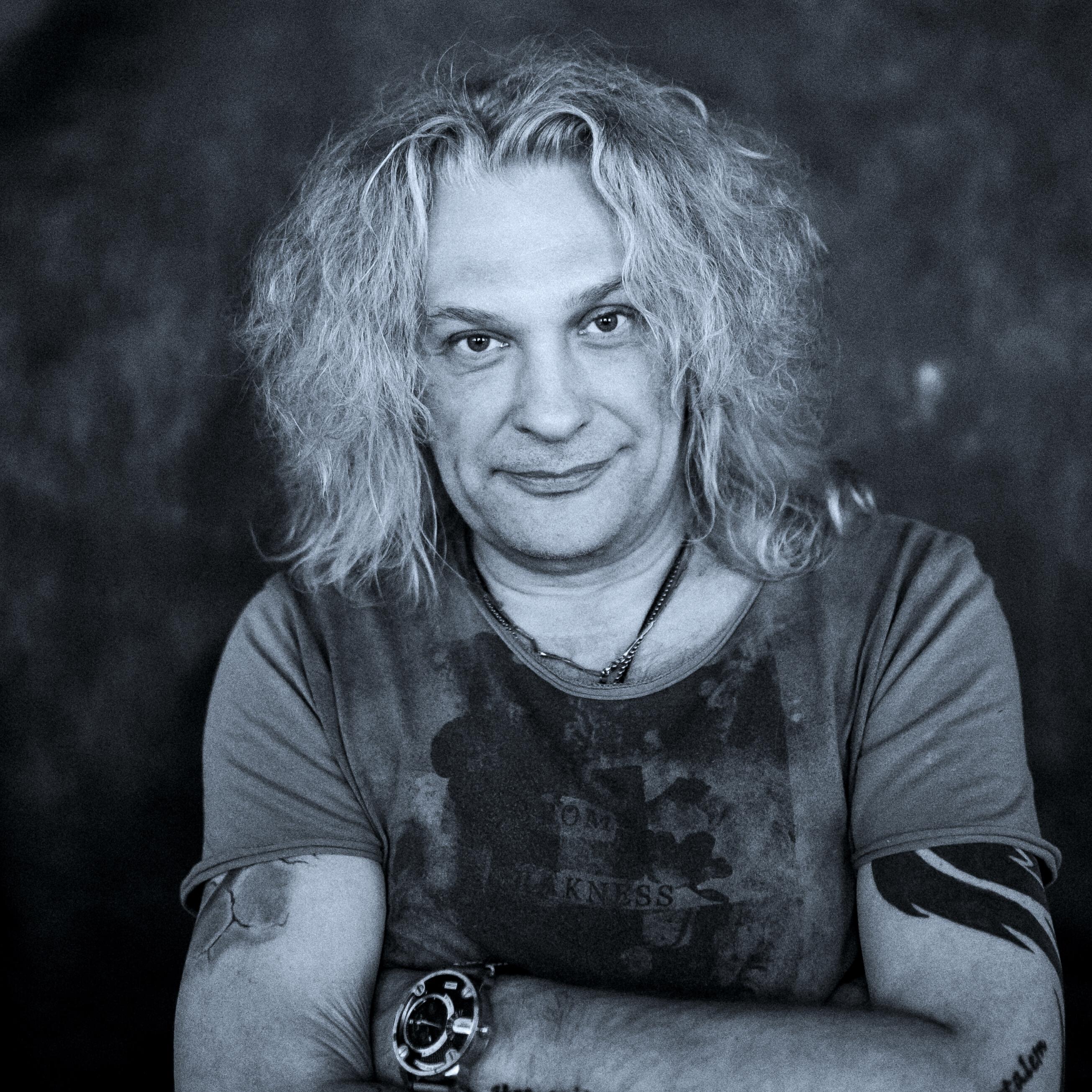 Год Змеи все песни в mp3