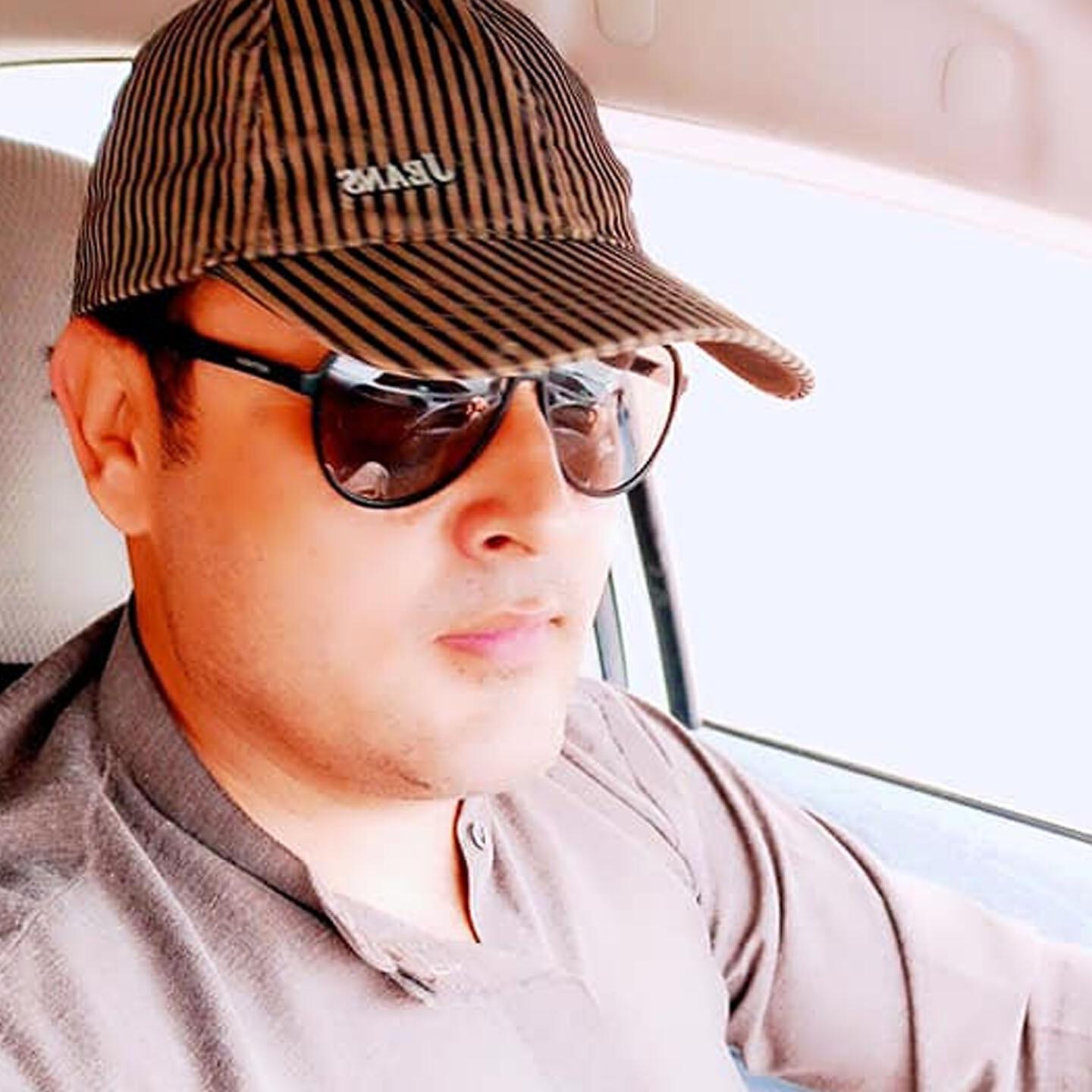 Moin Sherani - Hal Me Nasta Zma Da Yar