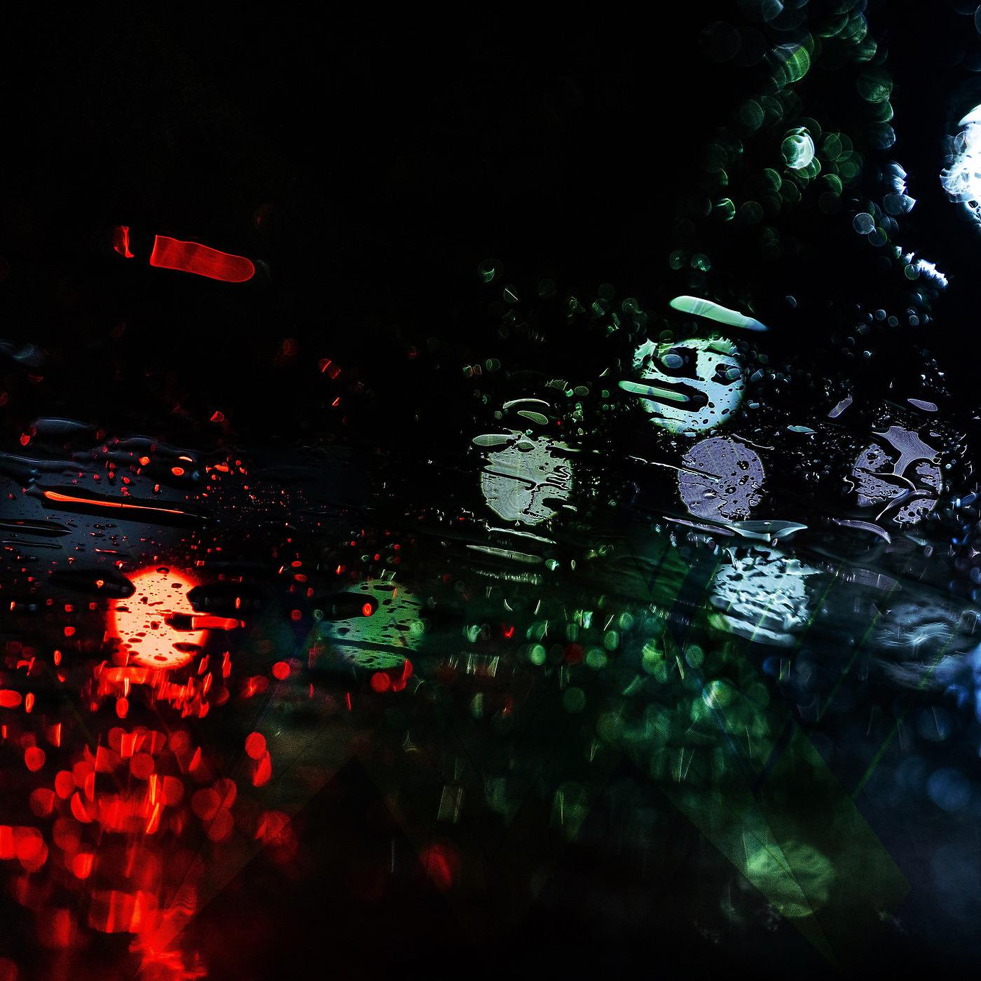Постер альбома В дождь