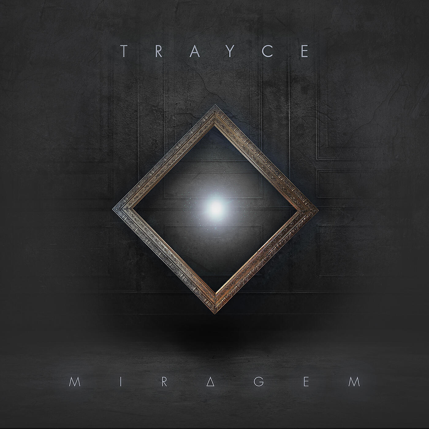 Trayce - Queda Livre