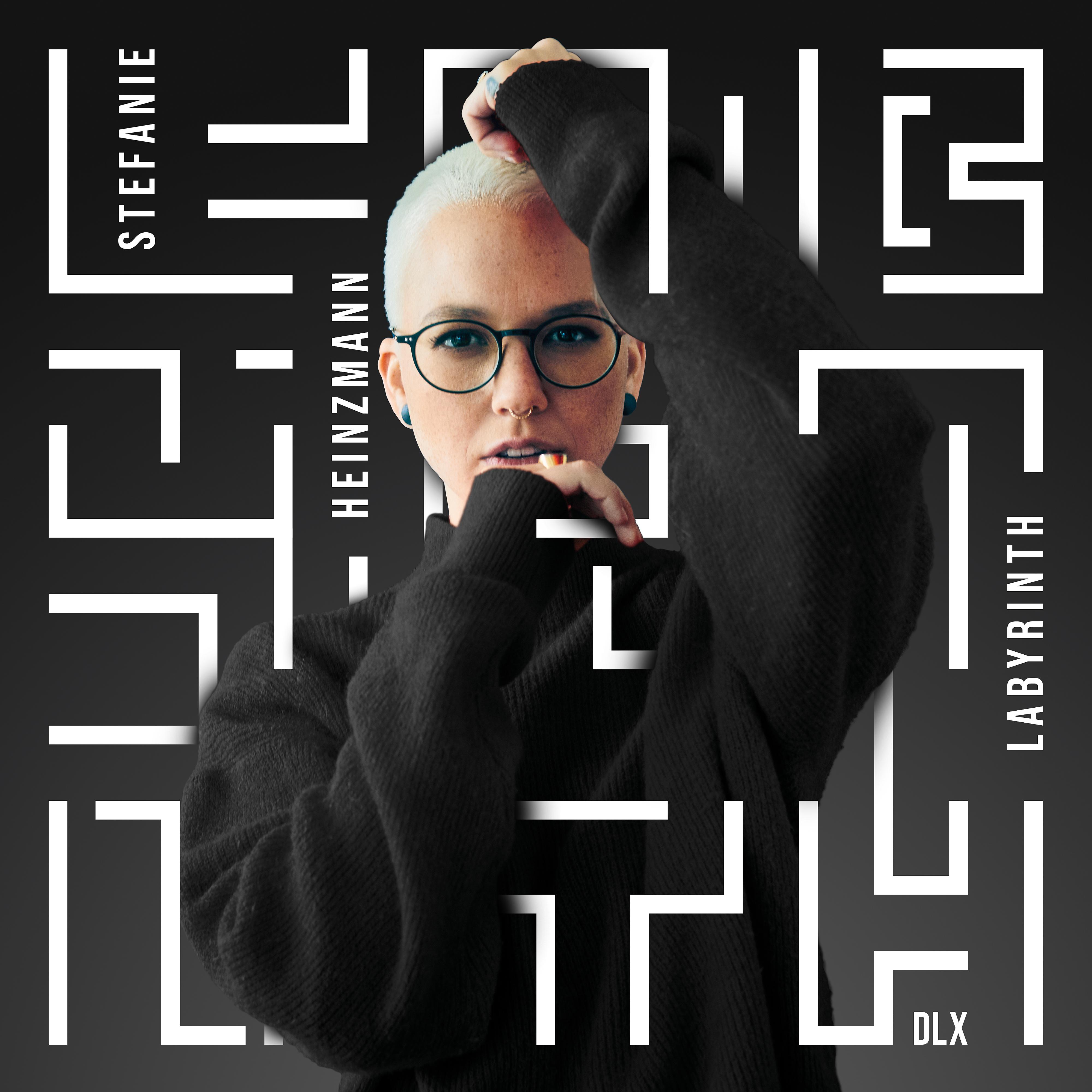 Постер альбома Labyrinth (Deluxe Edition)