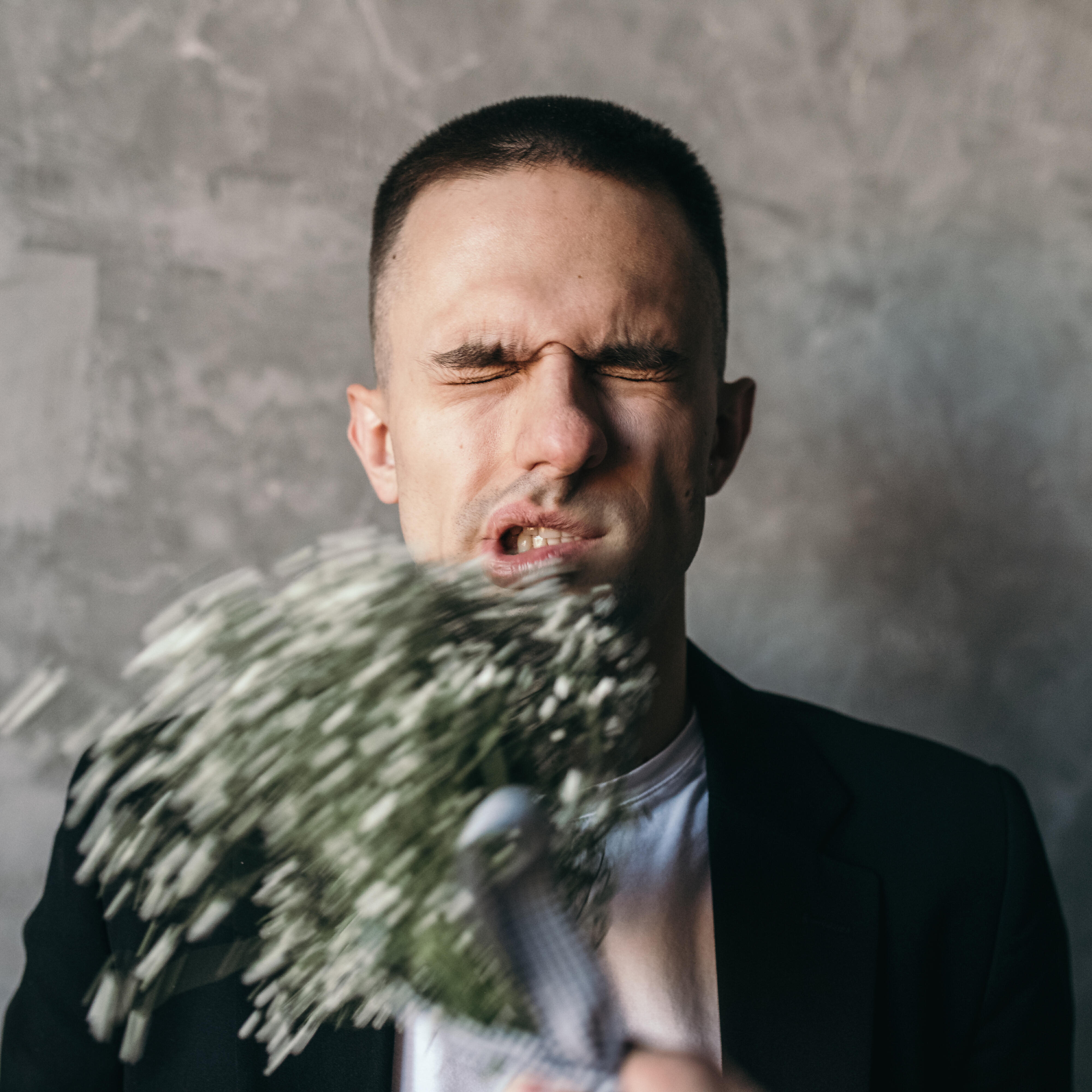 Альбом Ну и что?! исполнителя Эти все