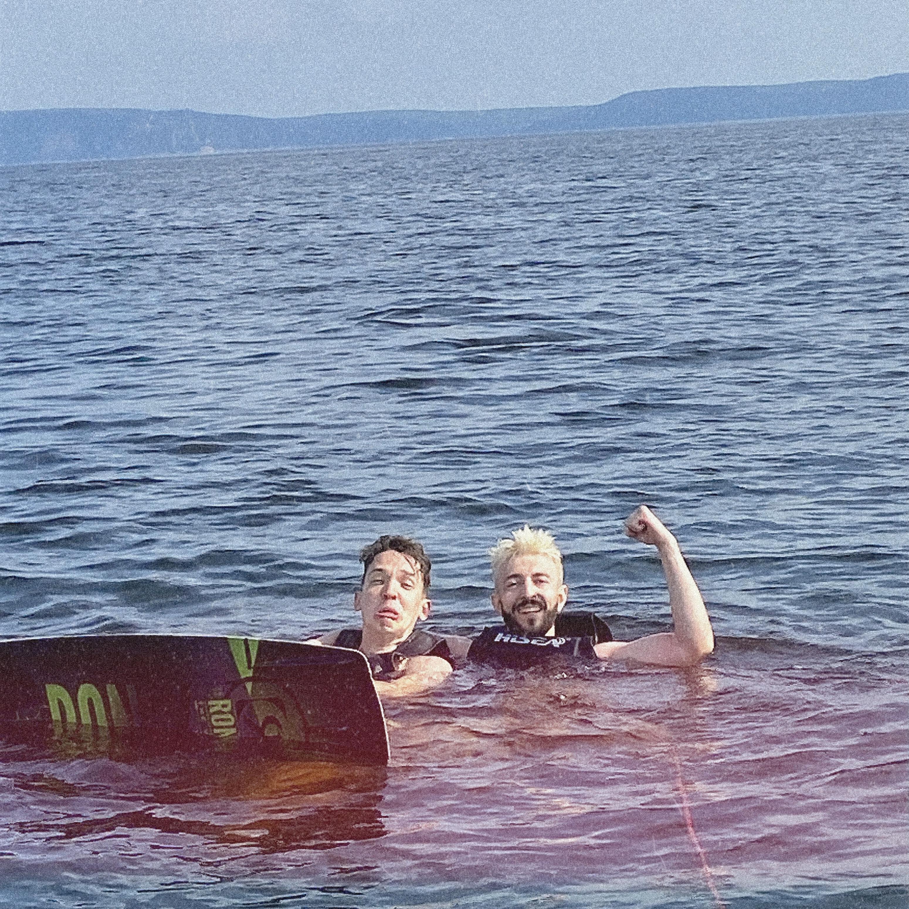 Бун сделал это все песни в mp3