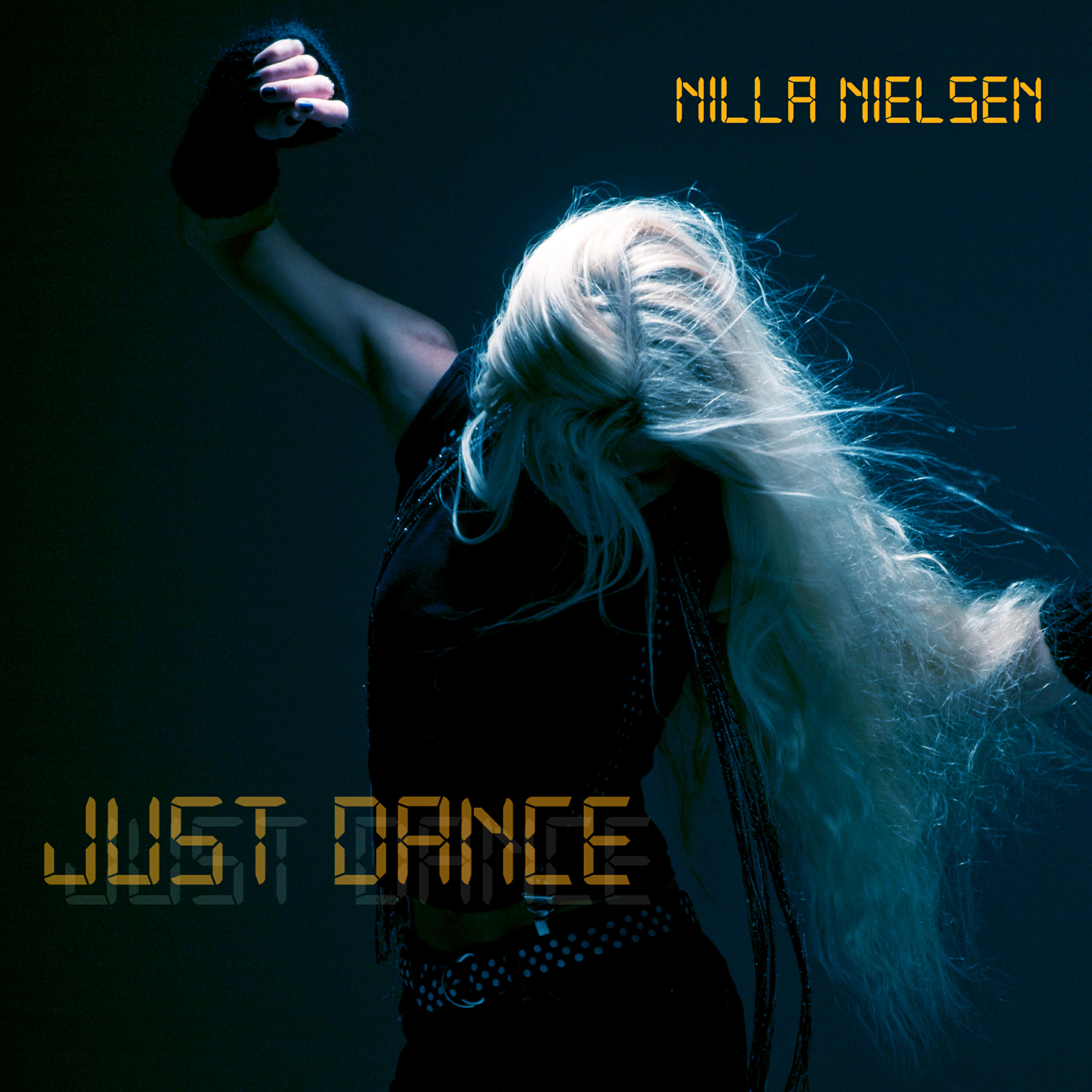 Nilla Nielsen - Just Dance