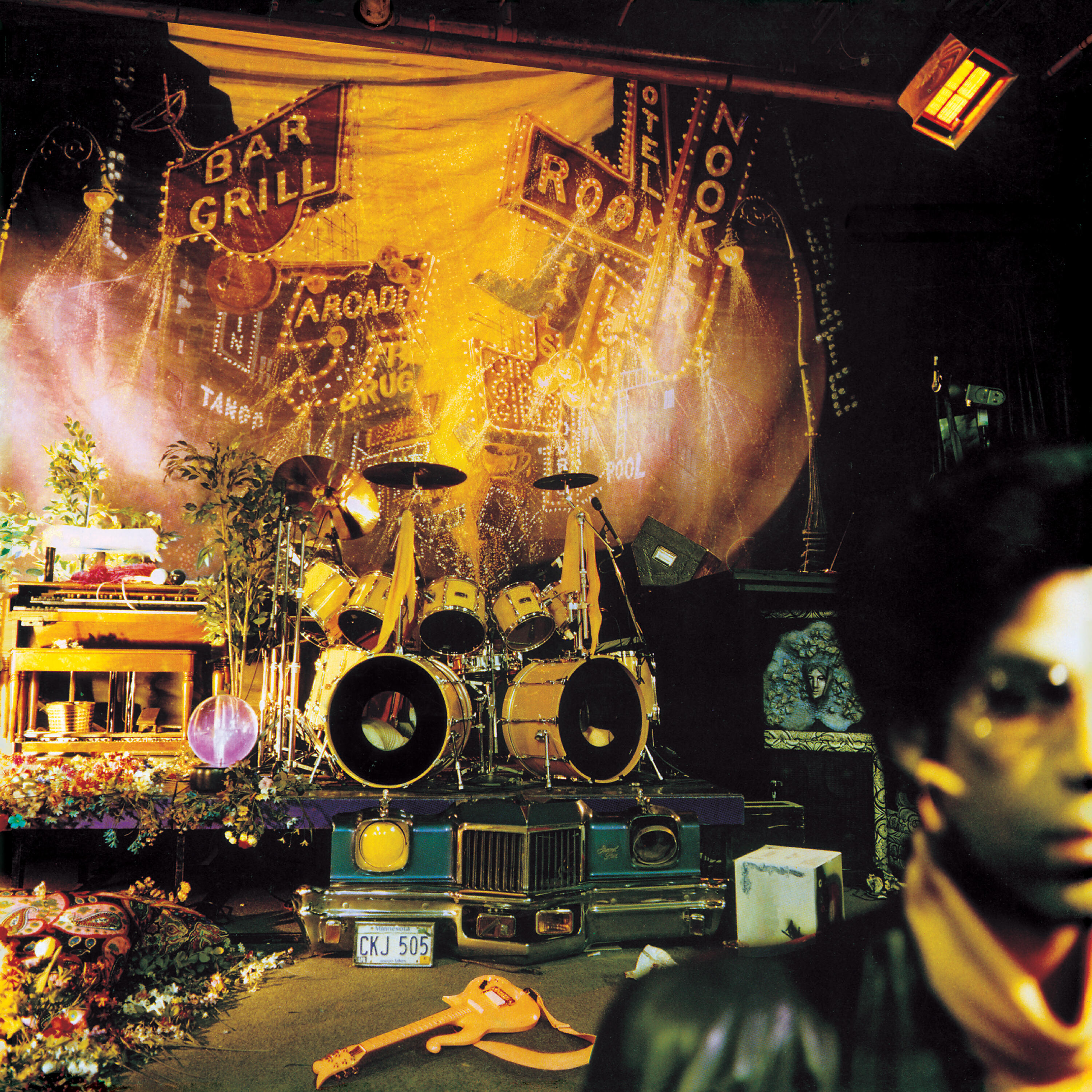 PRINCE - Housequake