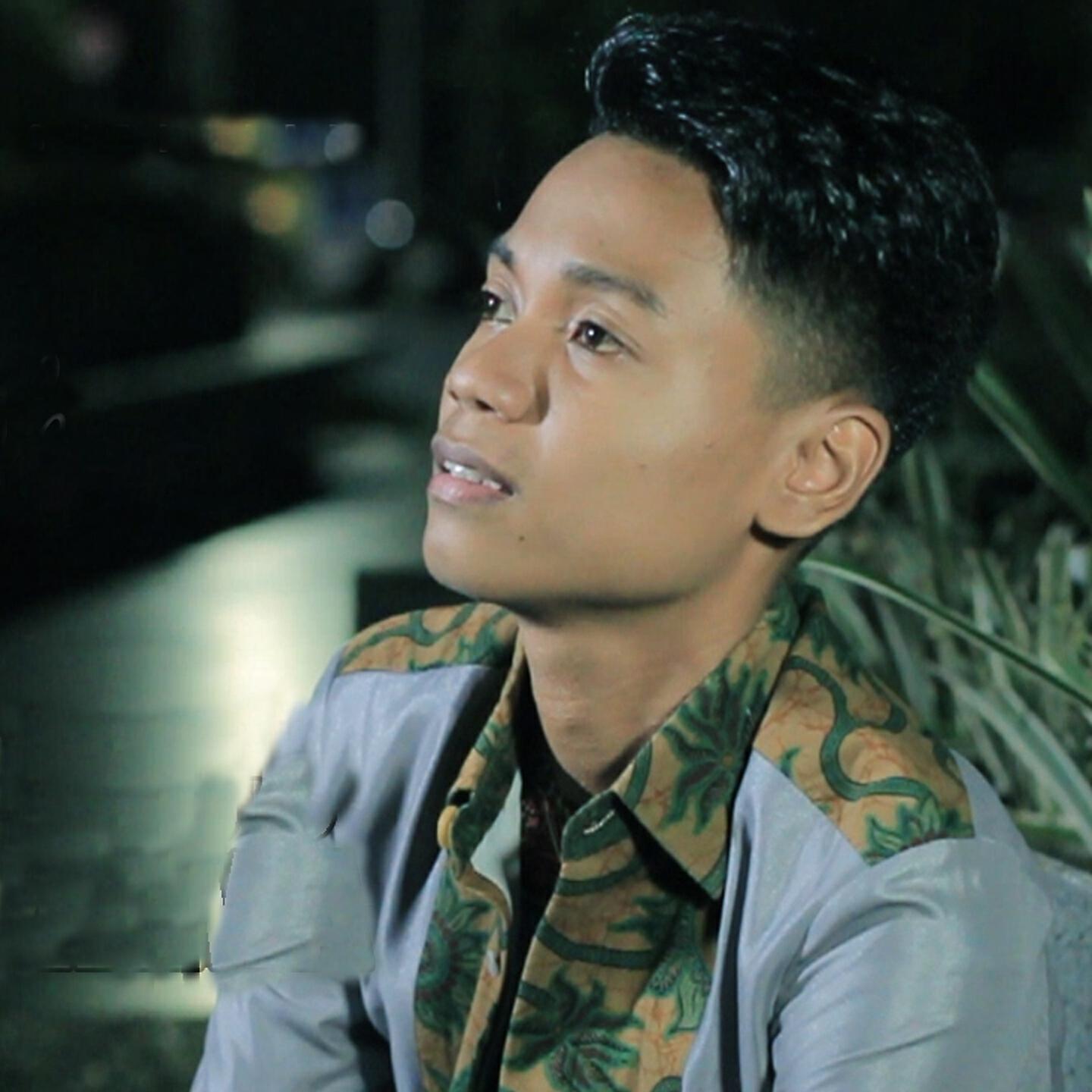 Arief - AKU INGIN BAHAGIA ADY MABEES