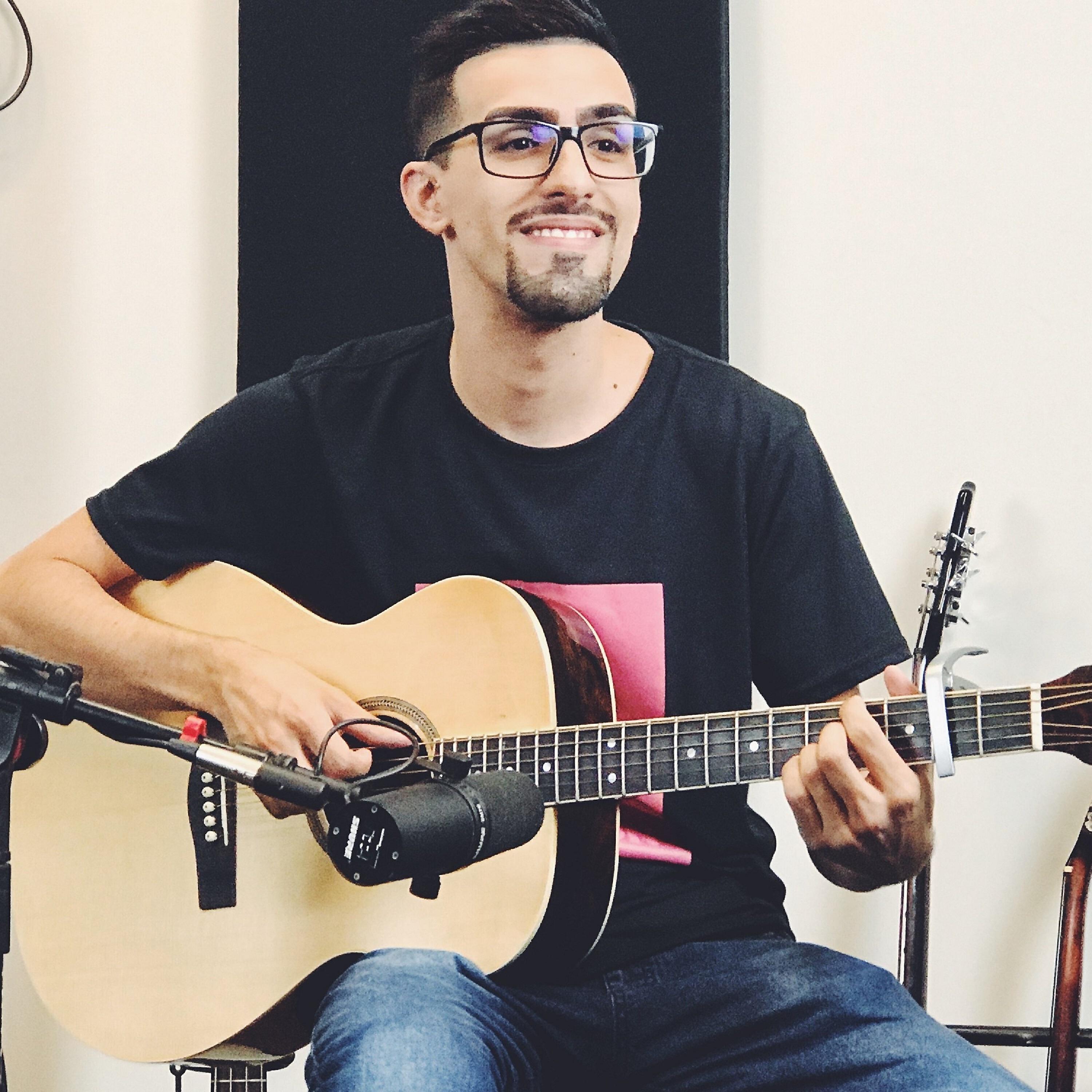 Dani FingerStyle - Recebe Adoração
