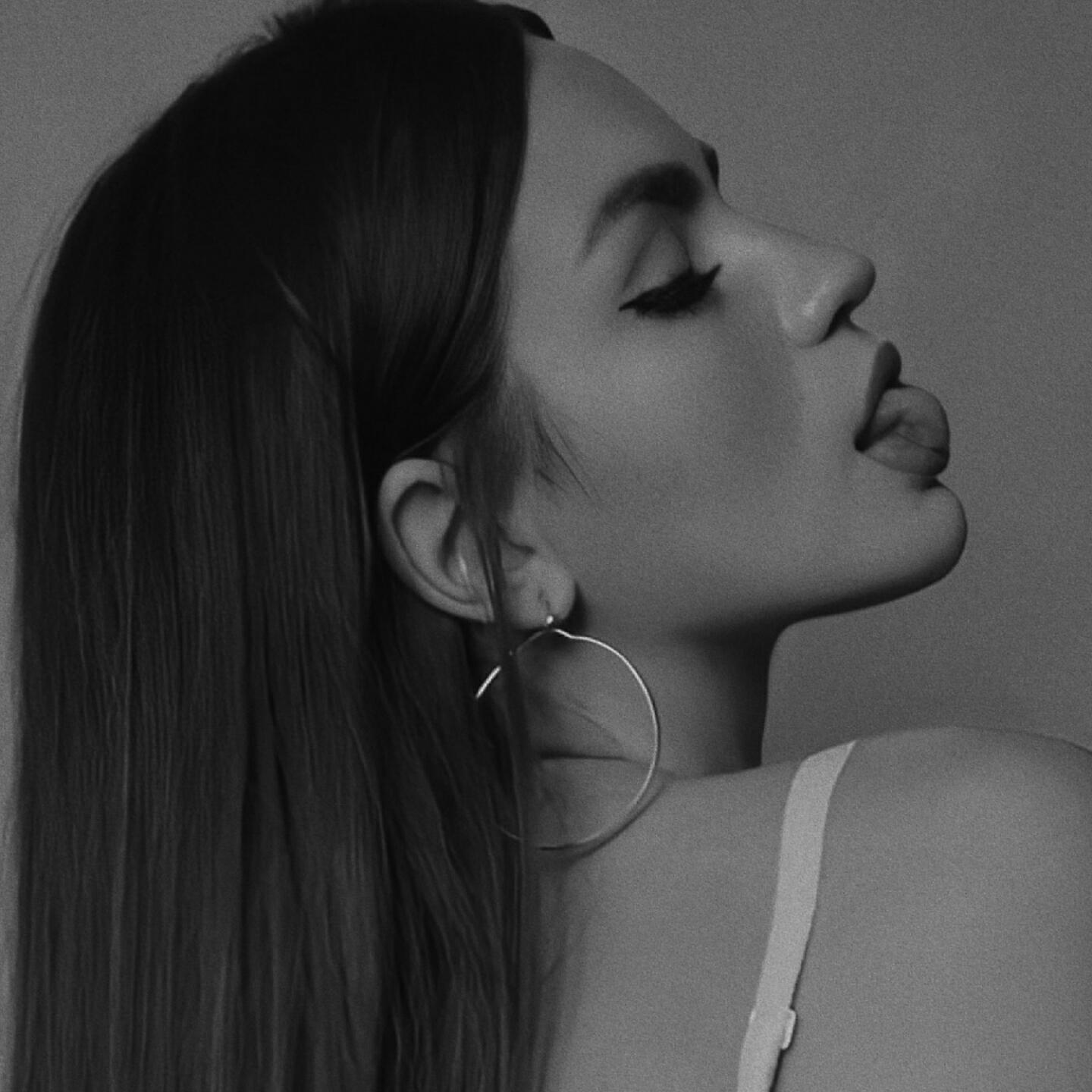 Annasafon scirena. Scirena. Scirena мамин. Scirenaa. Scirena.