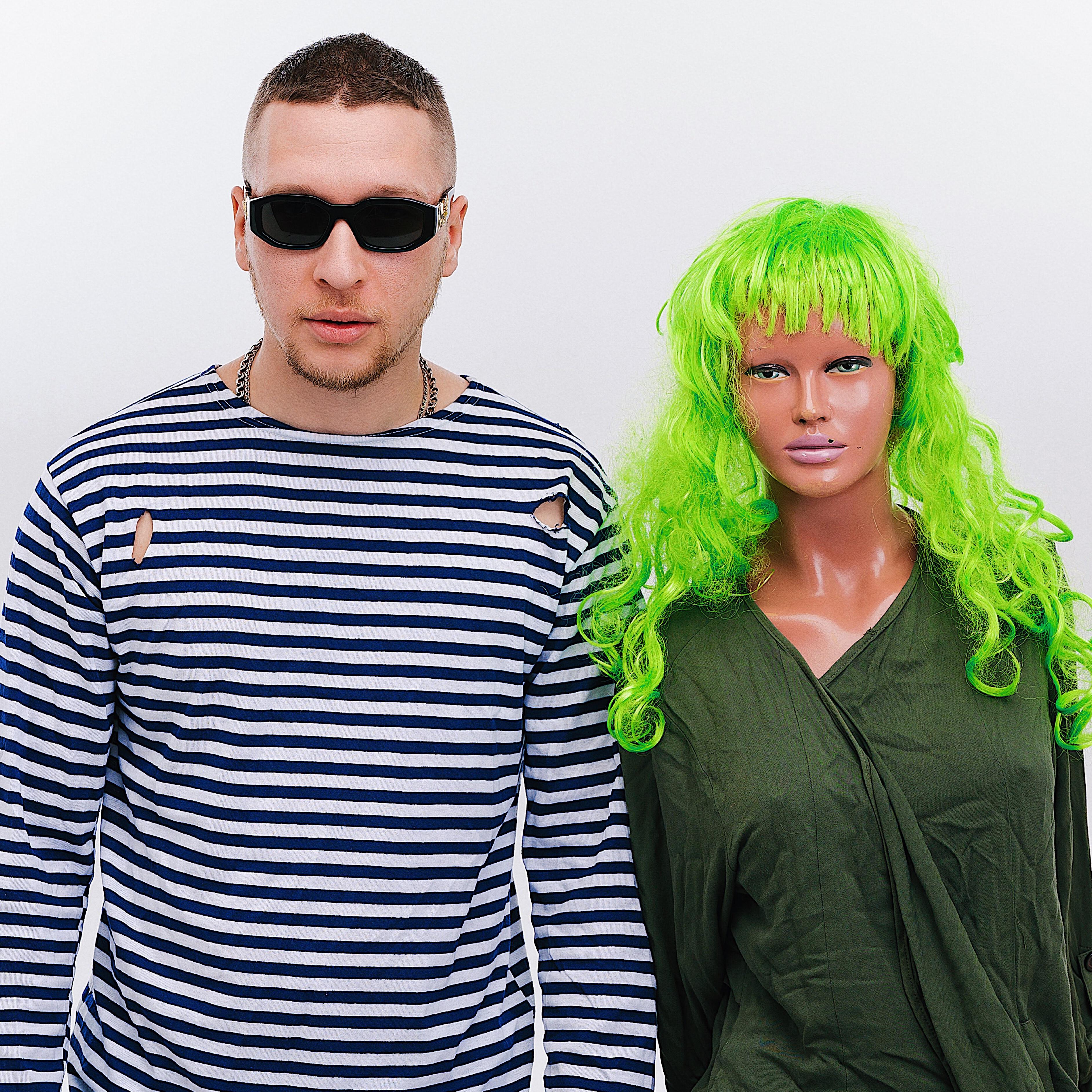 Альбом Бывшая (Чтоб ты стала пышная) исполнителя Lx24