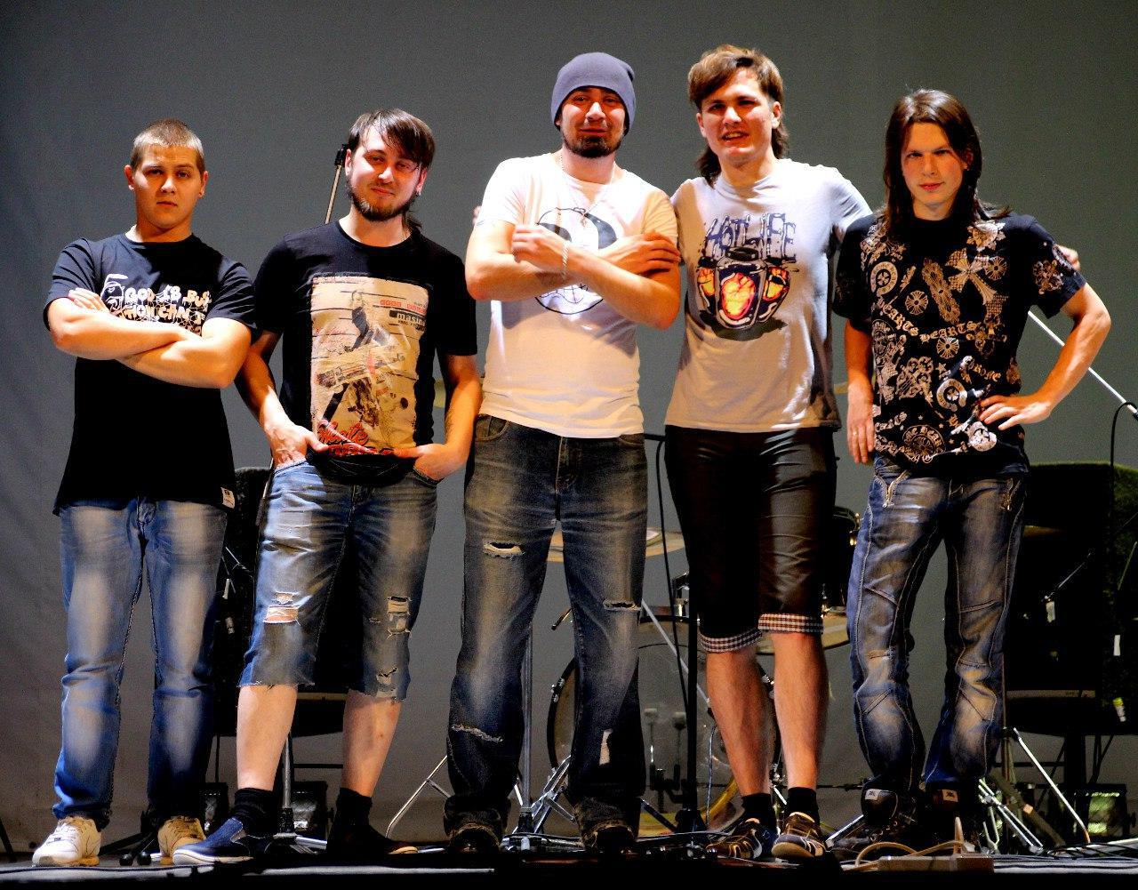 Группа ищем своих. S.A.R.S. группа. CWT группа. Группа s3. Группа t.a.s.s.