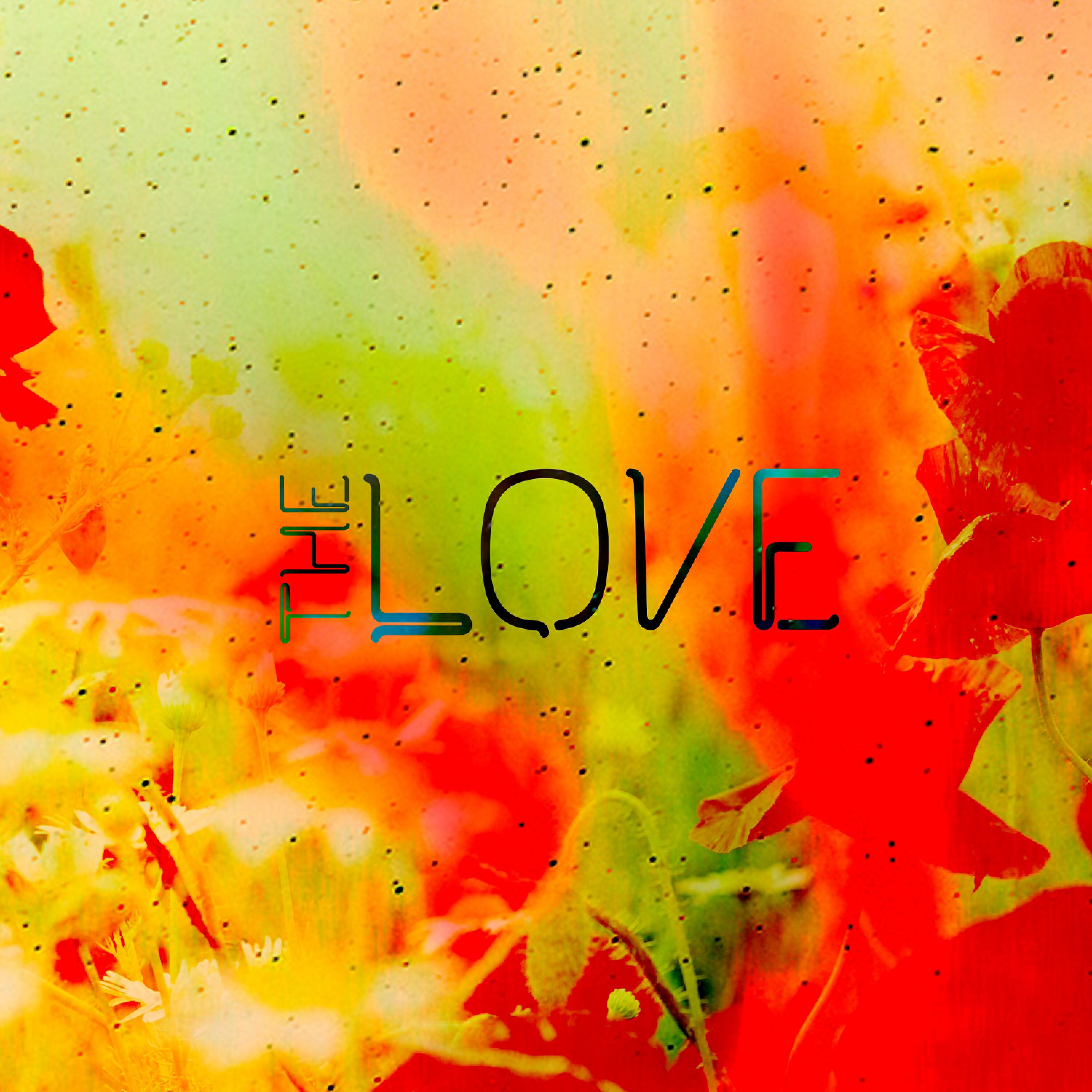 Альбом War исполнителя The Love