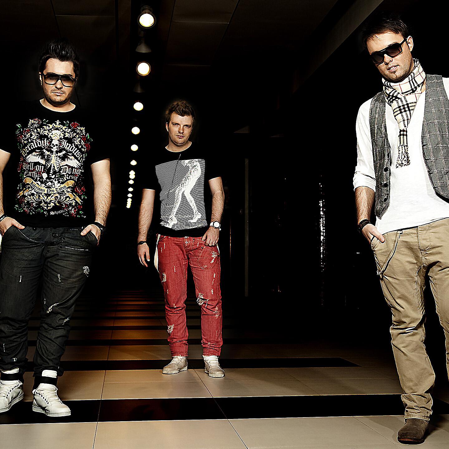 Deepside Deejays - Live It up!