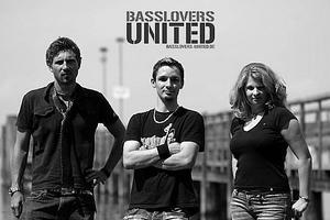 Basslovers united i can t dance. MC Fixx it. Basslovers United – i cant Dance. Can't Dance. D.S.United песни.