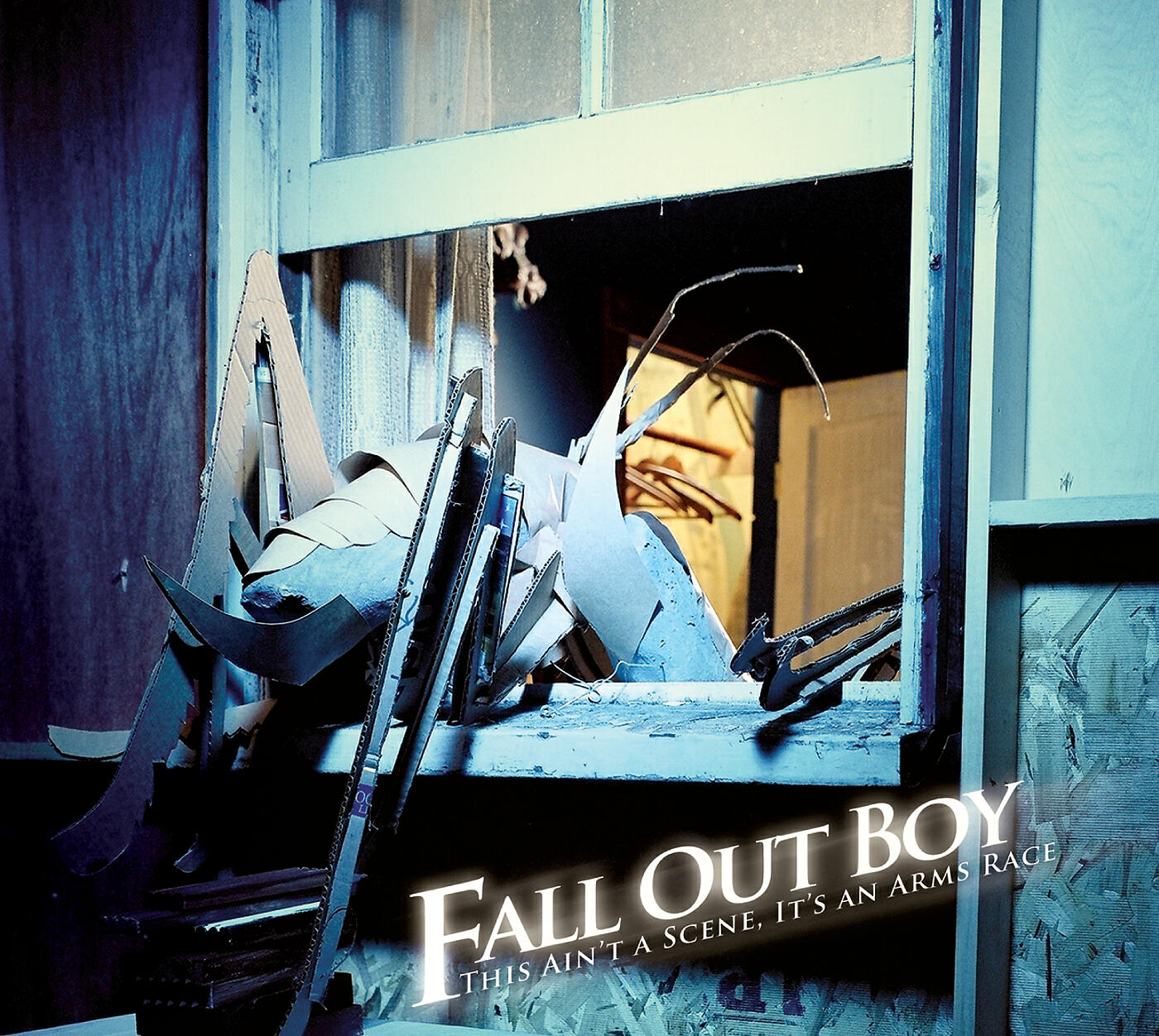 Fall Out Boy - This Ain't A Scene, It's An Arms Race