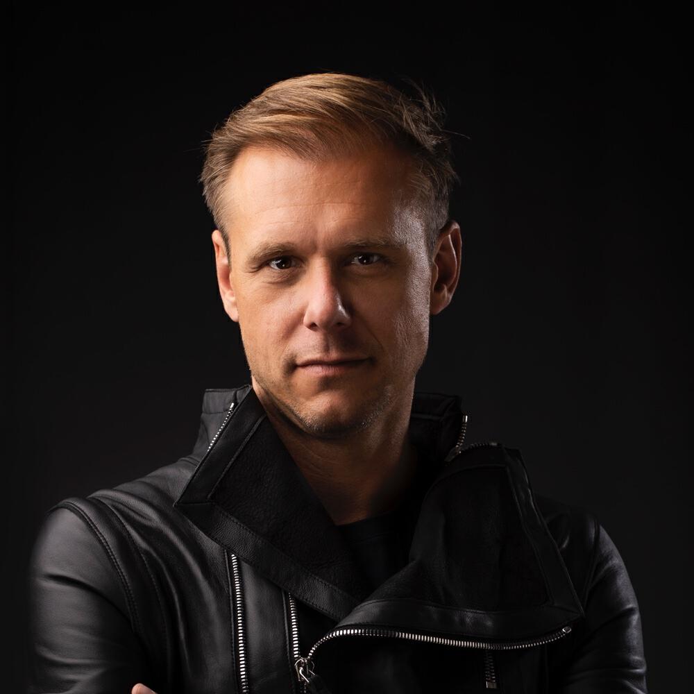 Артист Armin van Buuren