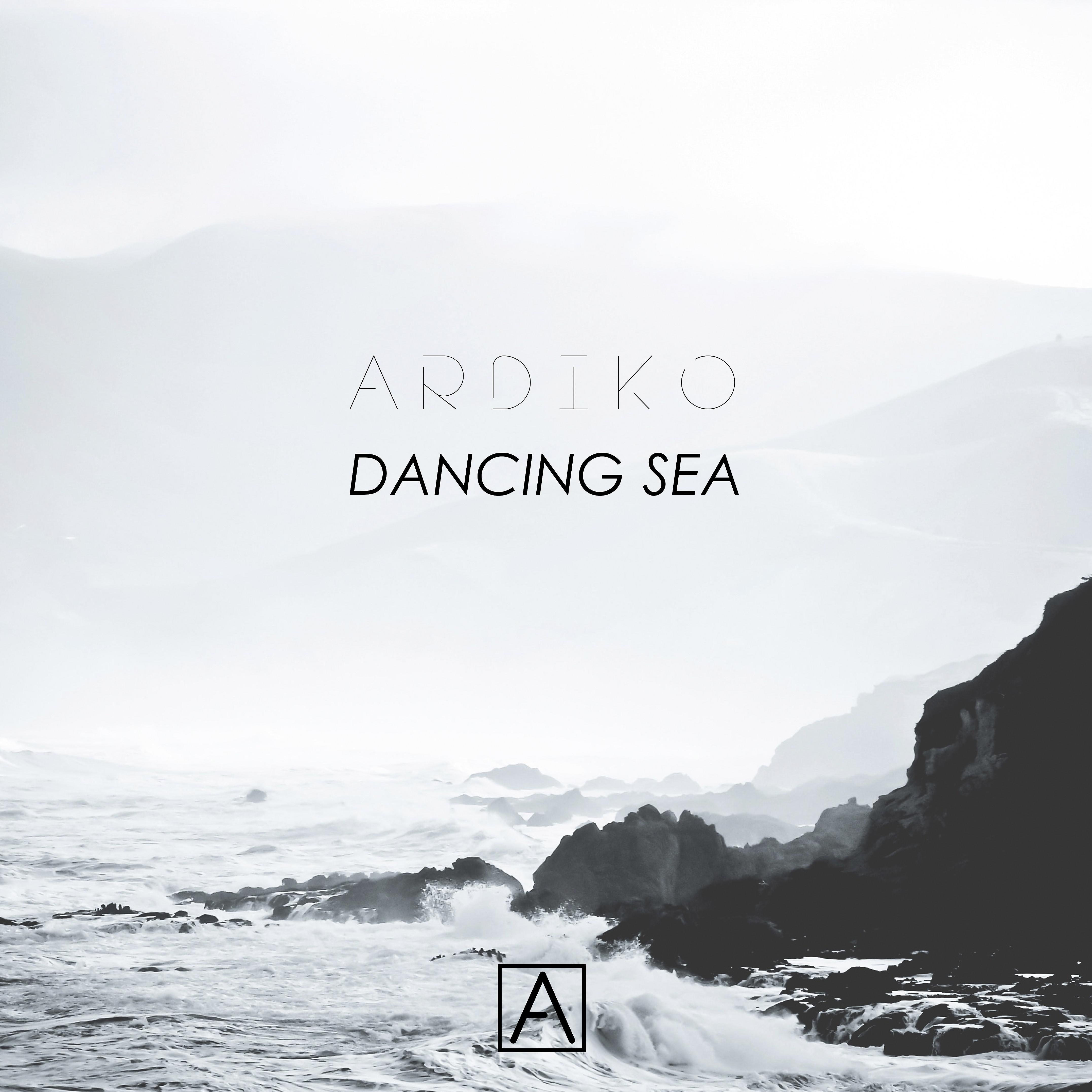 Постер альбома Dancing Sea