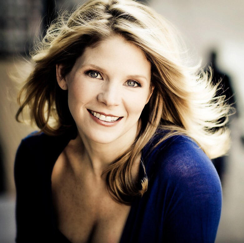 Kelli O'Hara все песни в mp3