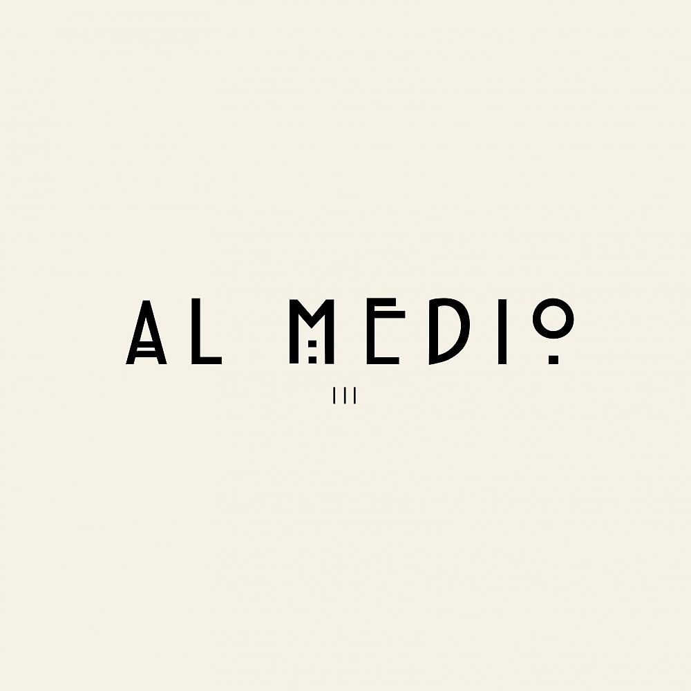 Постер альбома Al Medio 3
