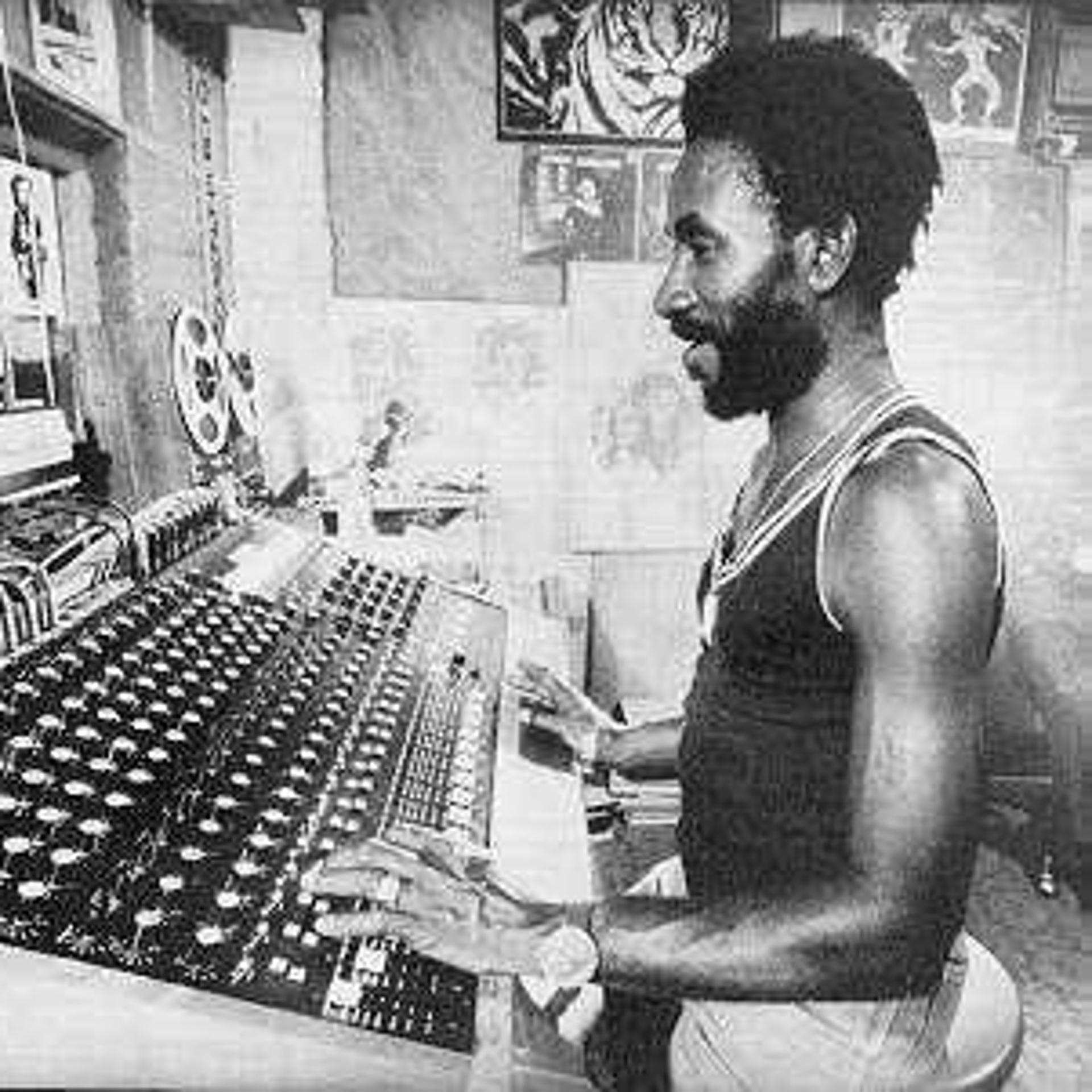 Lee Perry - фото