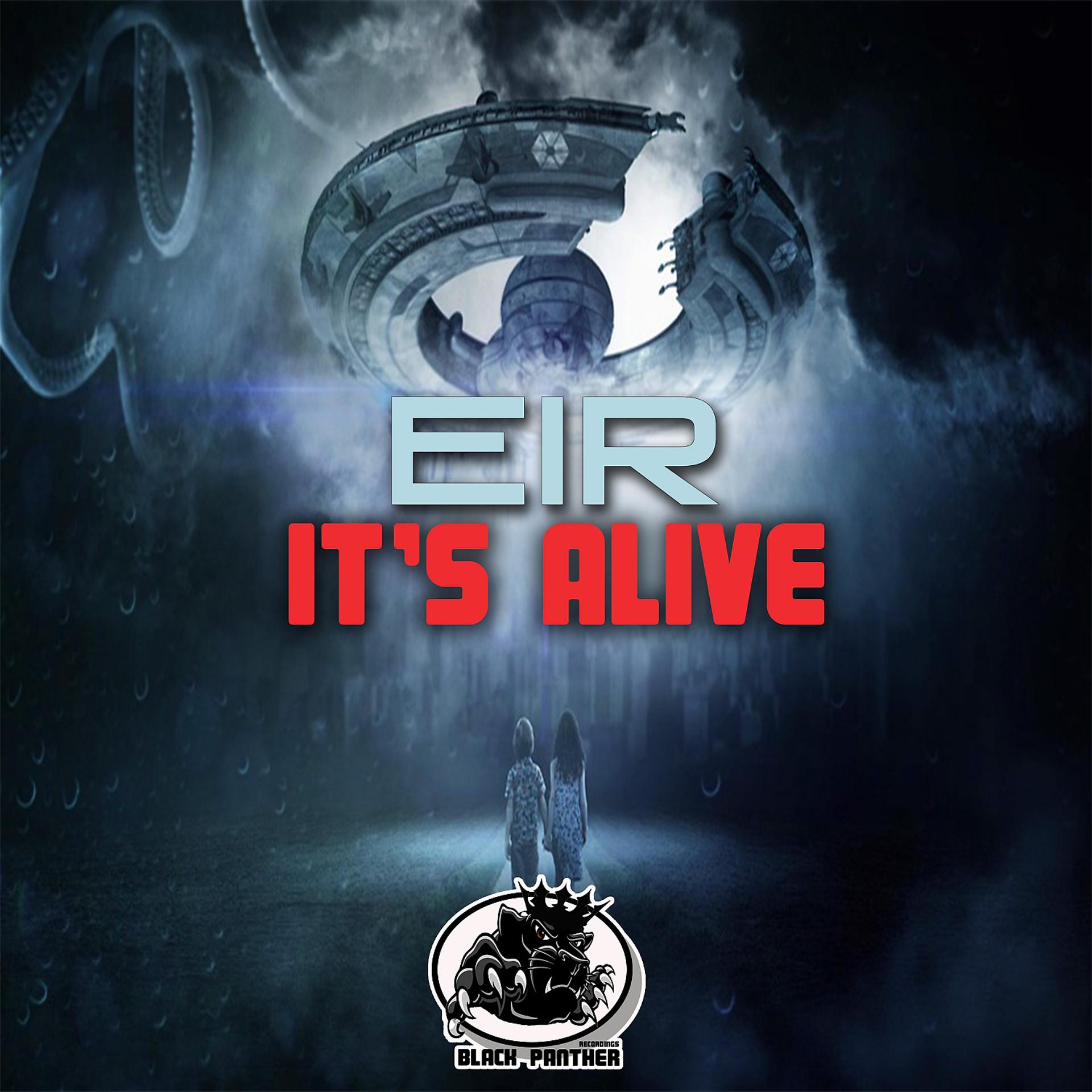 Постер альбома It's Alive