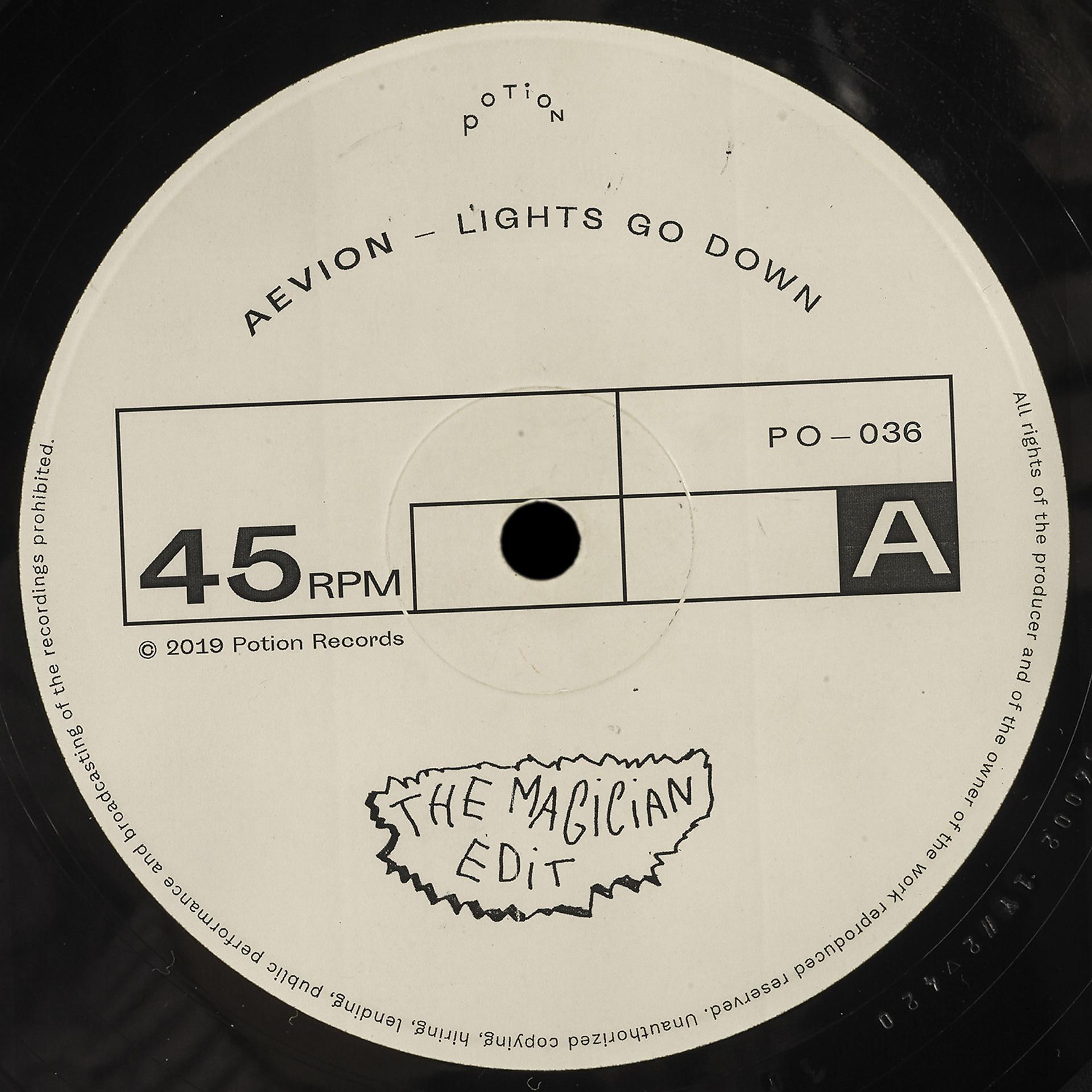 Постер альбома Lights Go Down (The Magician Radio Edit)